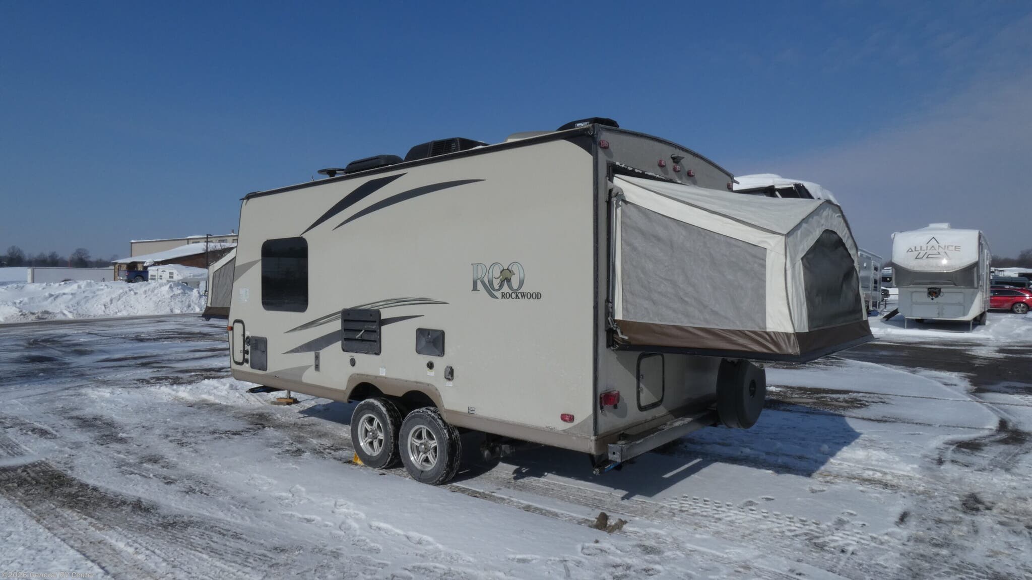 2018 Rockwood Roo 19 by Forest River from General RV Center in North Canton, Ohio