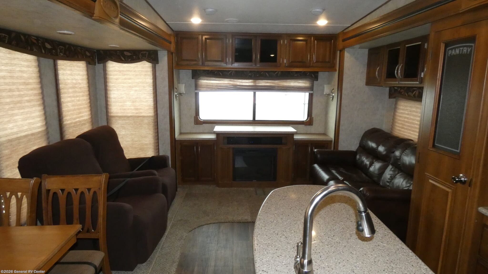 2015 Prime Time Crusader 322RES - Used Fifth Wheel For Sale by General RV Center in North Canton, Ohio