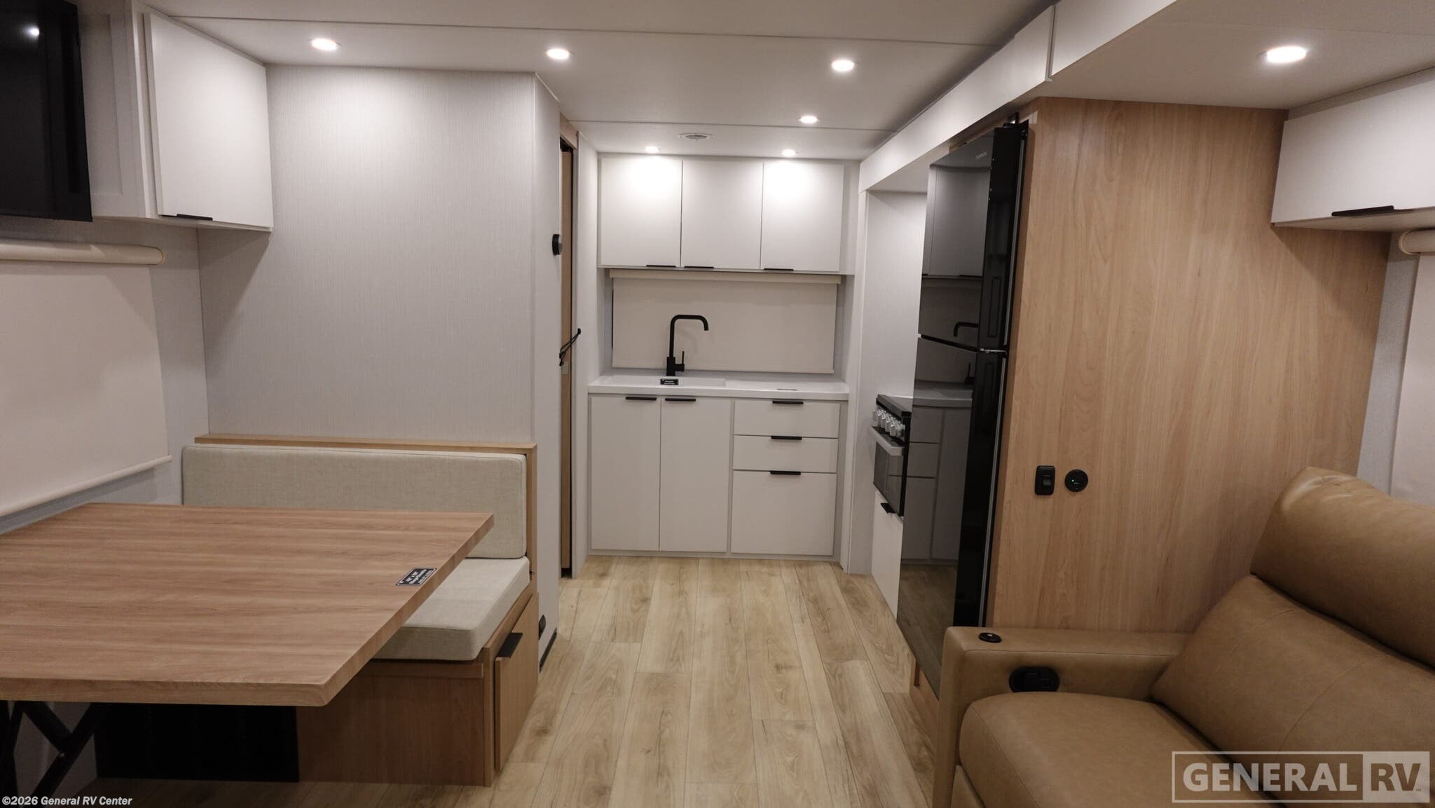 2026 Winnebago Thrive 22MLS - New Travel Trailer For Sale by General RV Center in North Canton, Ohio