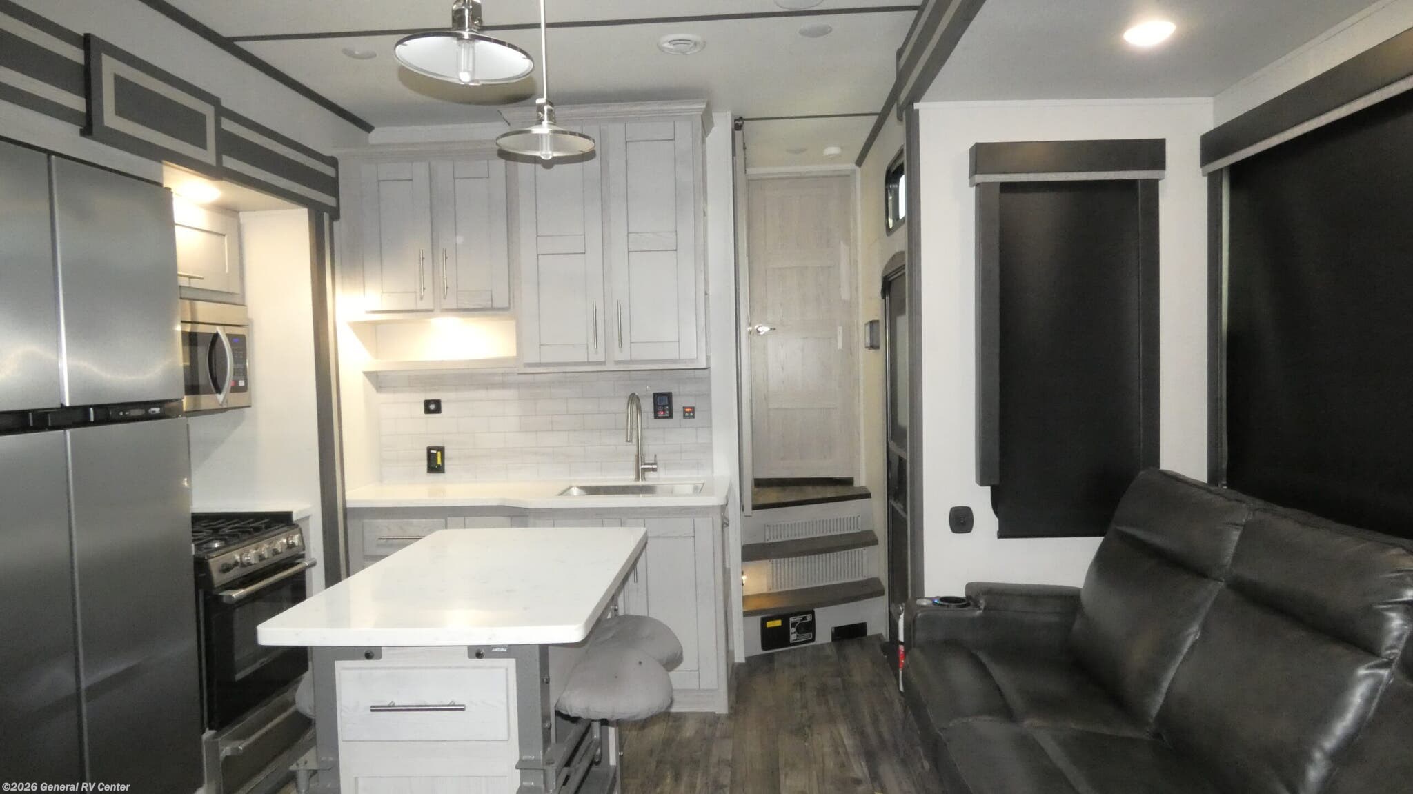 Used 2023 Keystone Fuzion 373 available in North Canton, Ohio