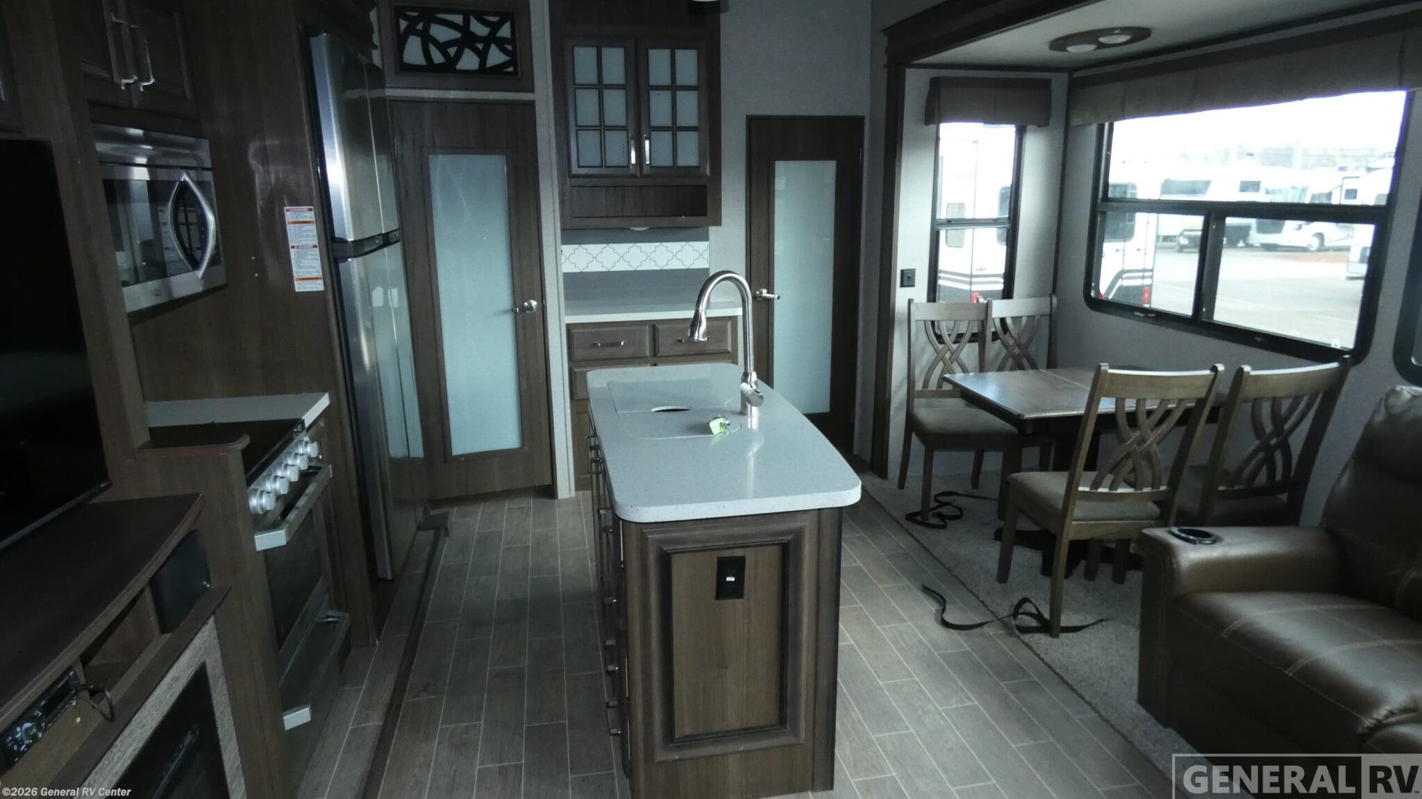 2020 Keystone Avalanche 385BG - Used Fifth Wheel For Sale by General RV Center in North Canton, Ohio