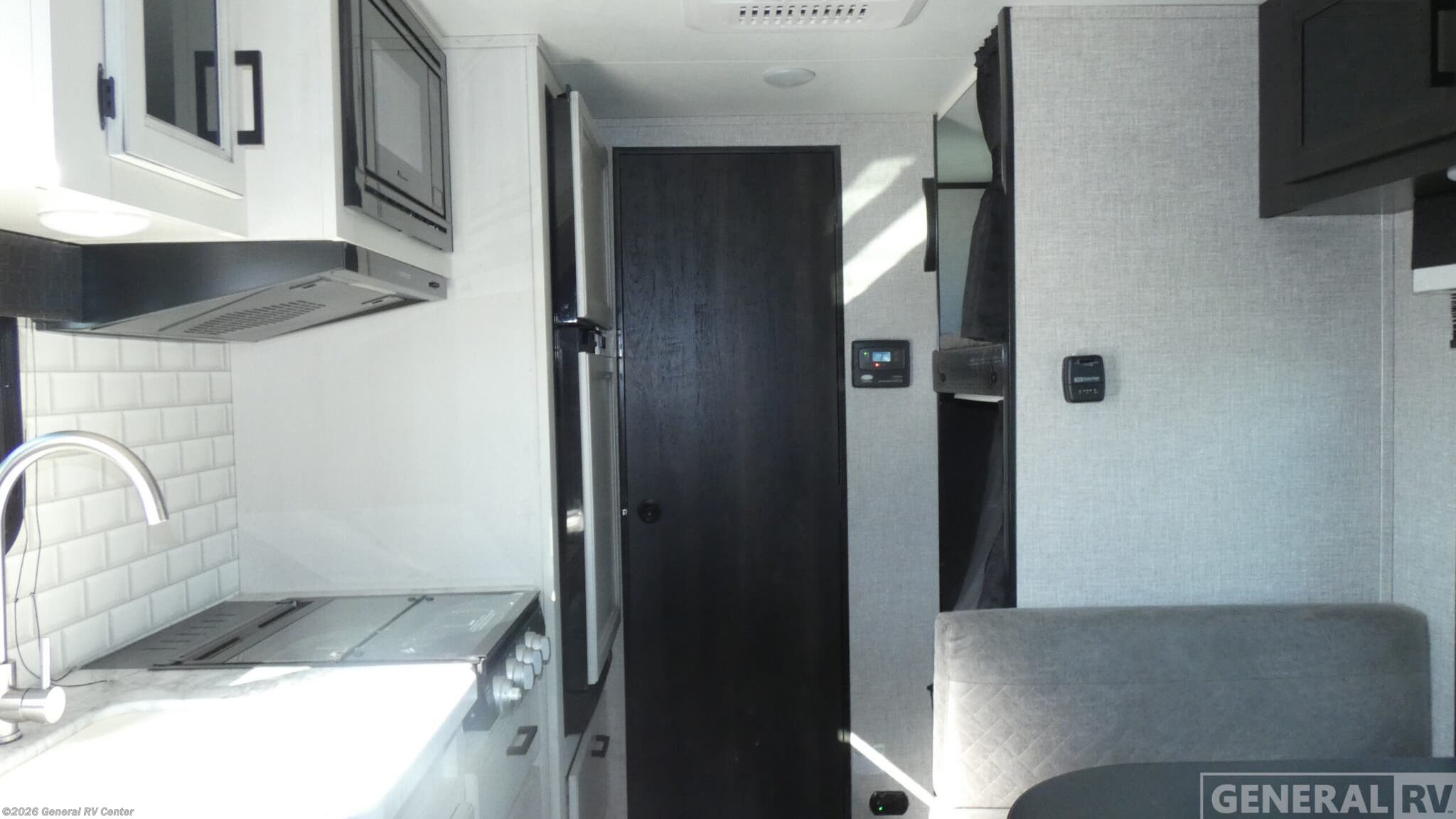 2022 Jayco Jay Feather Micro 171BH - Used Travel Trailer For Sale by General RV Center in North Canton, Ohio