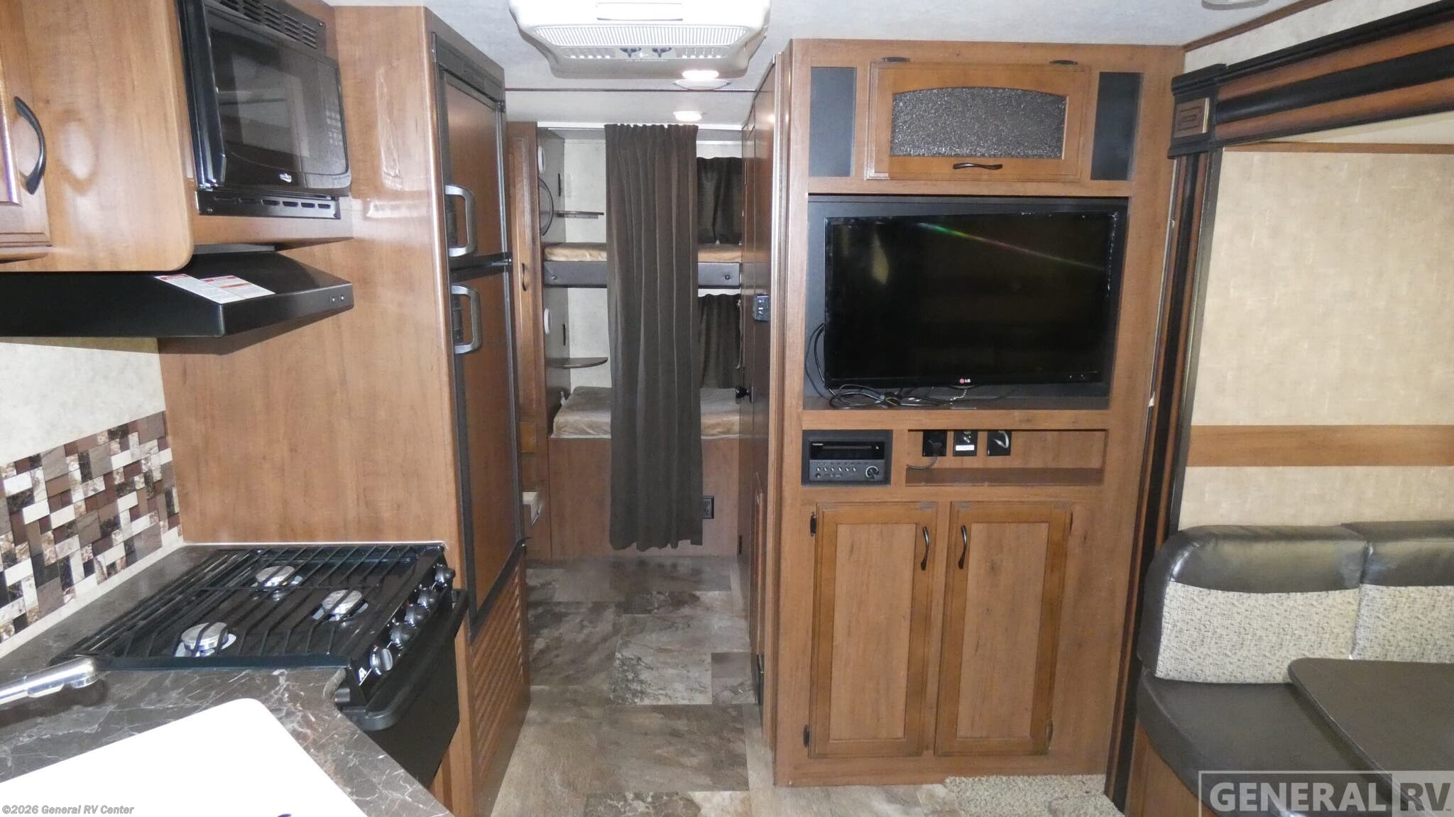 2016 Jayco Jay Feather 23BHM - Used Travel Trailer For Sale by General RV Center in North Canton, Ohio