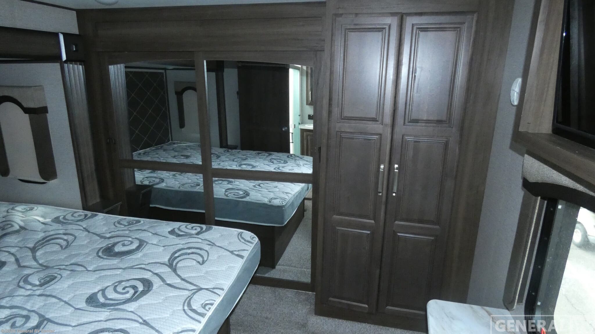 Used 2020 Keystone Avalanche 385BG available in North Canton, Ohio