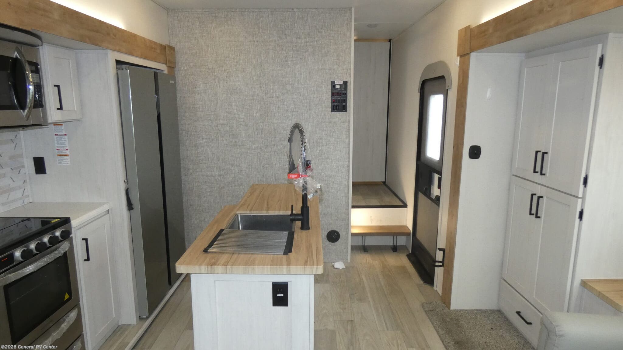 Used 2023 Prime Time Crusader 260RDD available in North Canton, Ohio