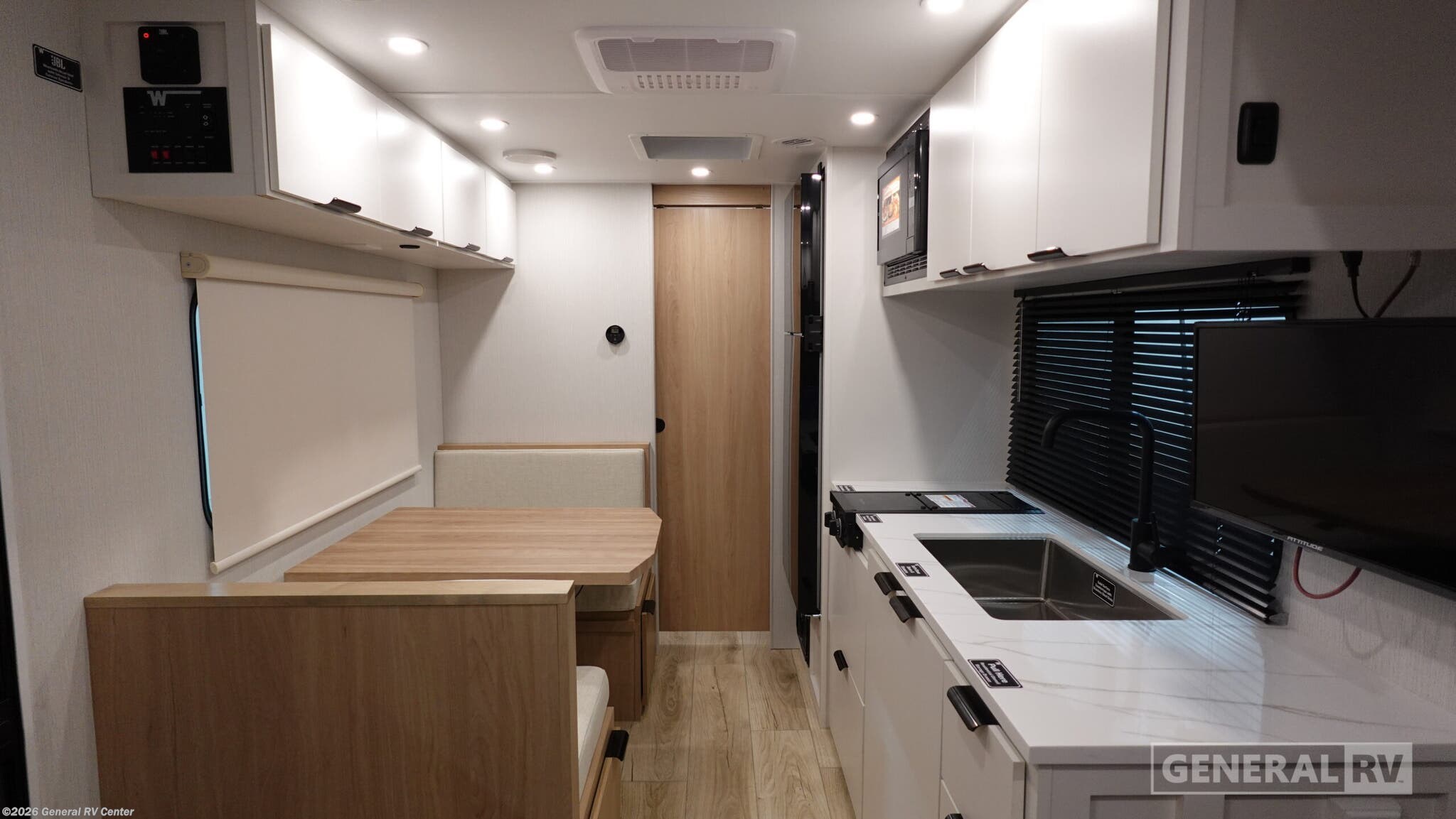 2026 Winnebago Micro Minnie 2000TRB - New Travel Trailer For Sale by General RV Center in North Canton, Ohio