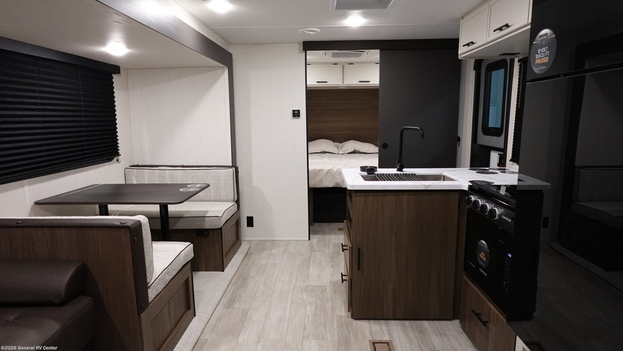 New 2026 Prime Time Avenger 25RBS available in North Canton, Ohio