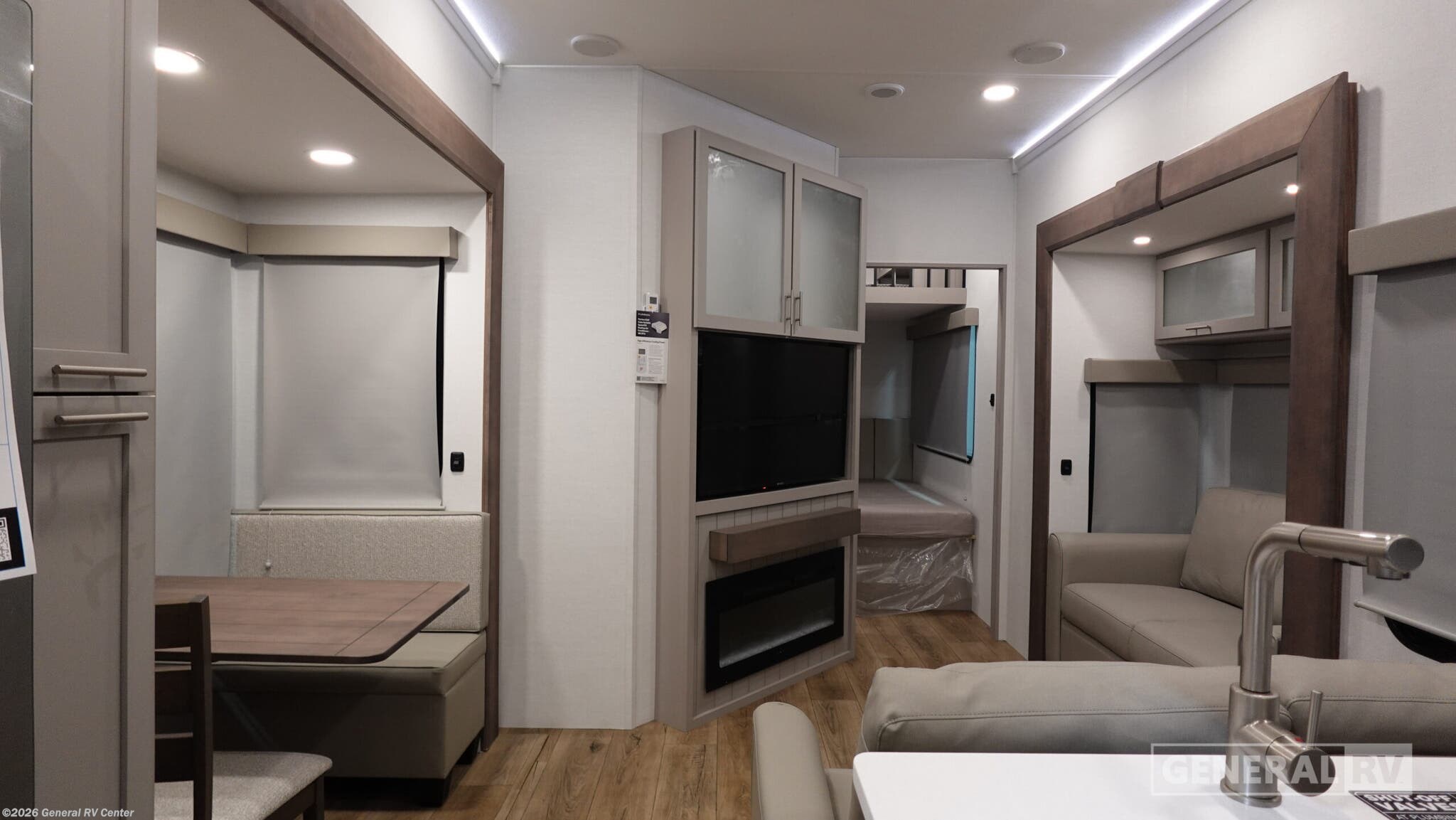 2026 Alliance RV Avenue 38DBL - New Fifth Wheel For Sale by General RV Center in North Canton, Ohio