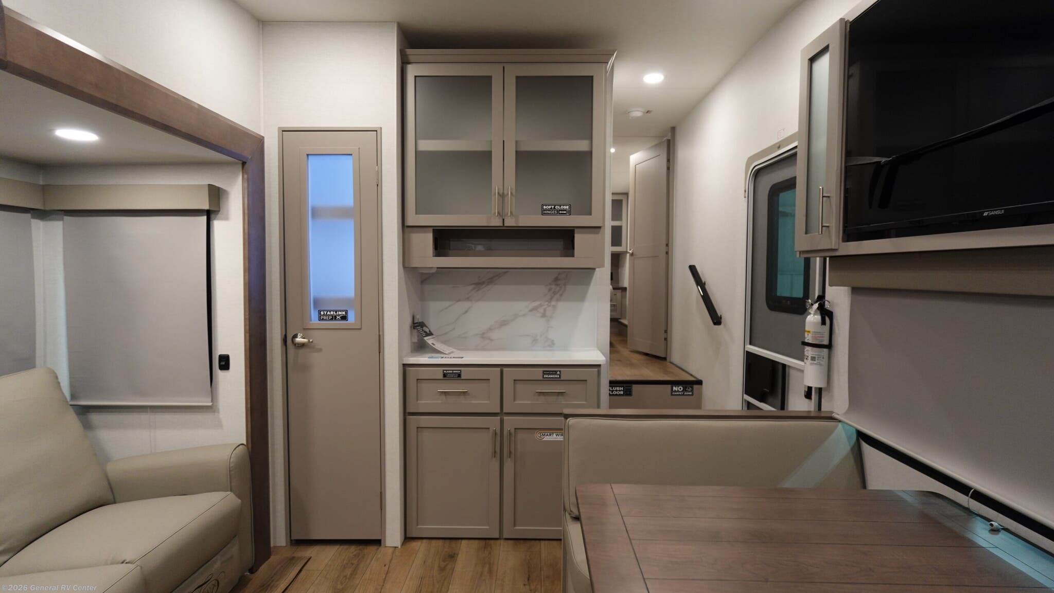 New 2026 Alliance RV Avenue 23ML available in North Canton, Ohio