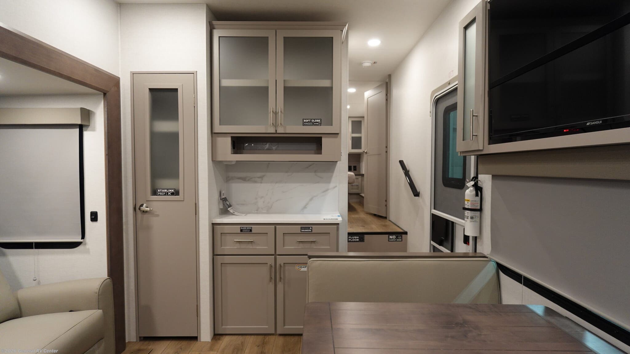 New 2026 Alliance RV Avenue 23ML available in North Canton, Ohio