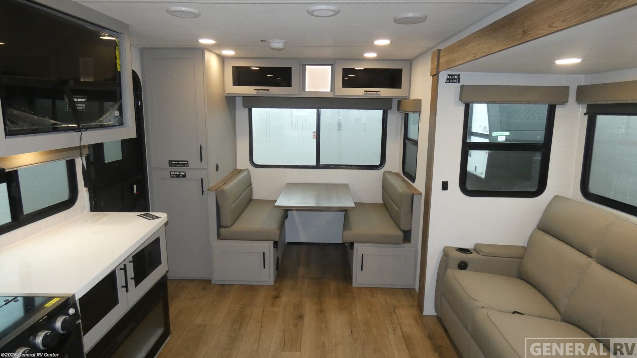 New 2026 Alliance RV Delta 252RL available in North Canton, Ohio