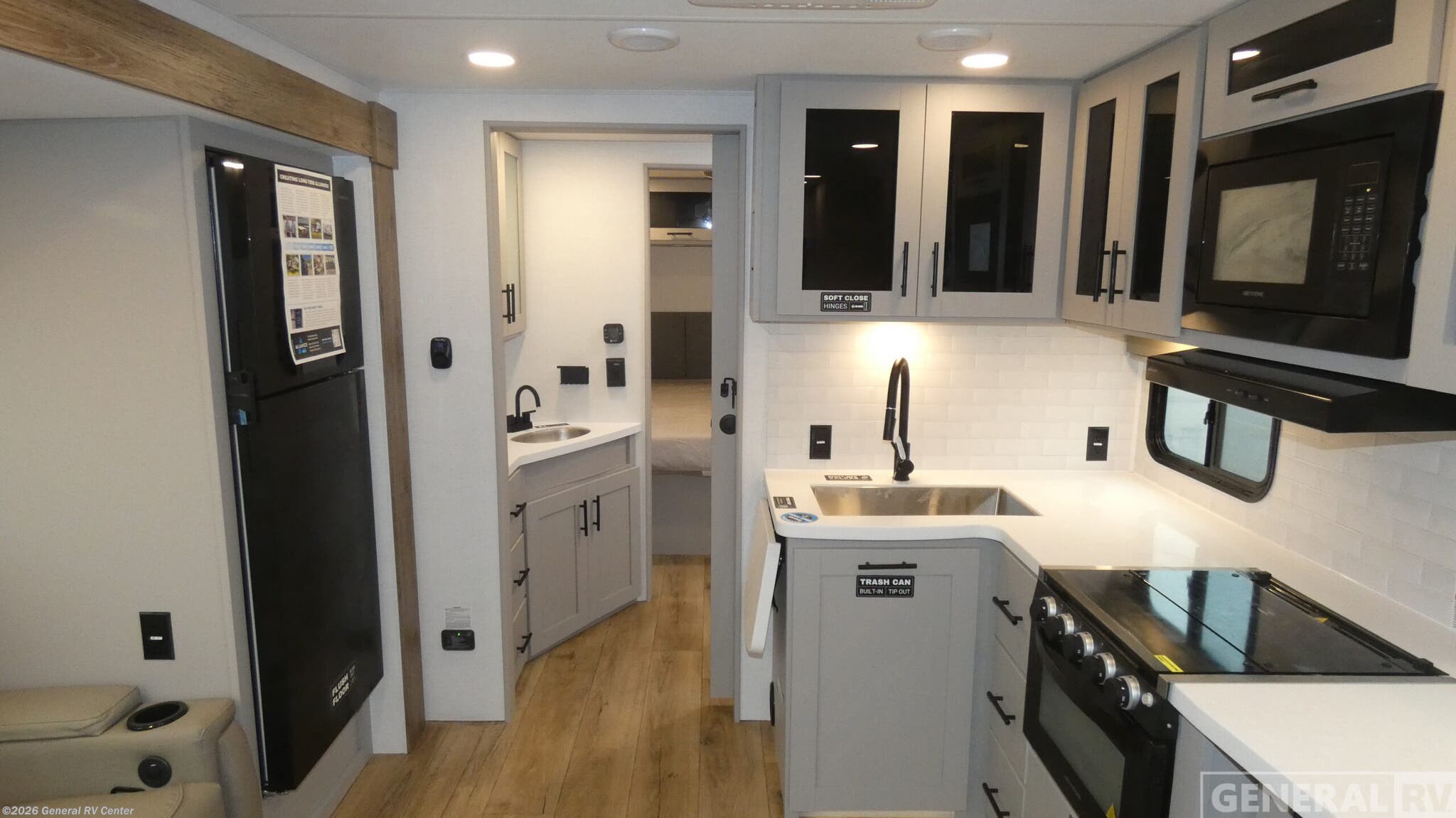 2026 Alliance RV Delta 252RL - New Travel Trailer For Sale by General RV Center in North Canton, Ohio