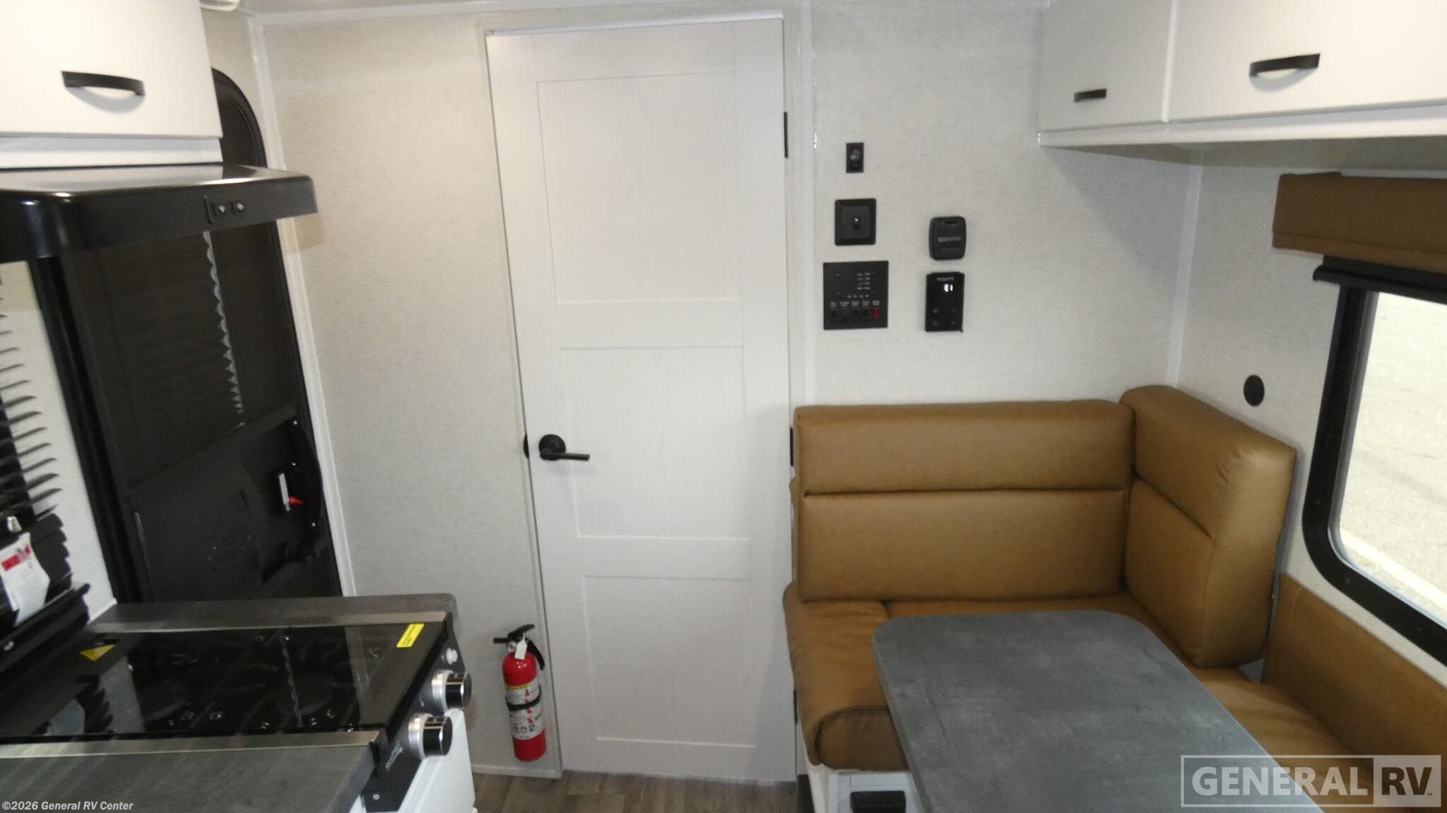 New 2026 Modern Buggy Trailers Country Born CB17 available in North Canton, Ohio