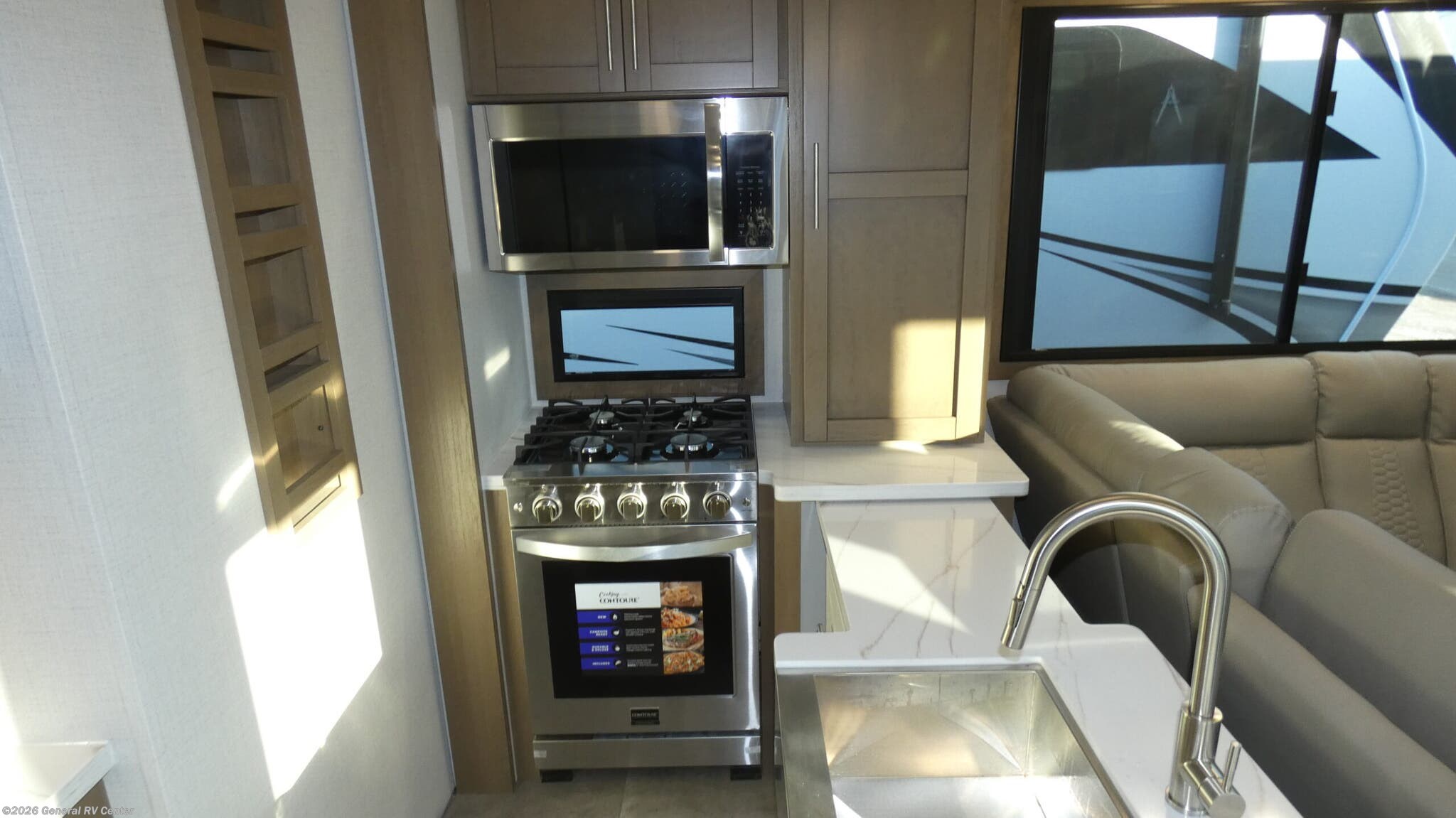 2026 Keystone Fuzion 432 - New Fifth Wheel For Sale by General RV Center in North Canton, Ohio