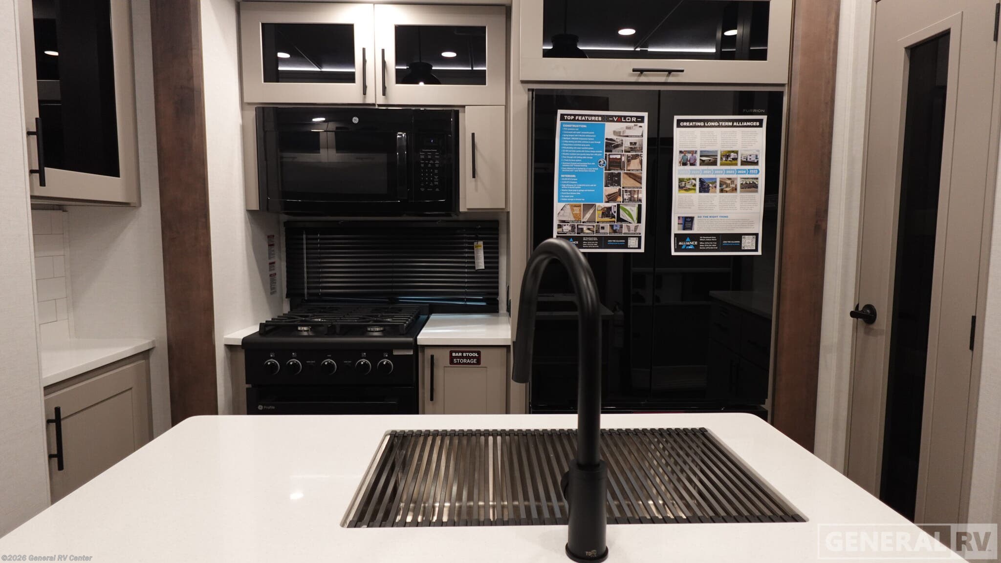 2026 Alliance RV Valor 36V11 - New Fifth Wheel For Sale by General RV Center in North Canton, Ohio