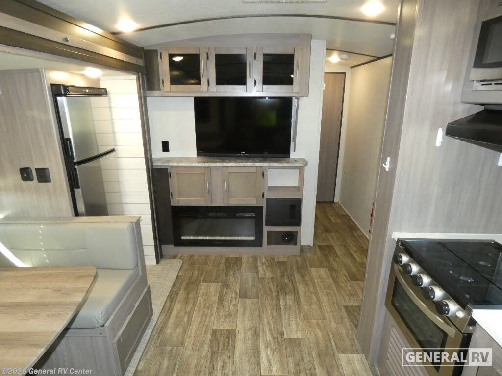 Used 2022 Keystone SUNSET TRAIL SS268RL available in North Canton, Ohio