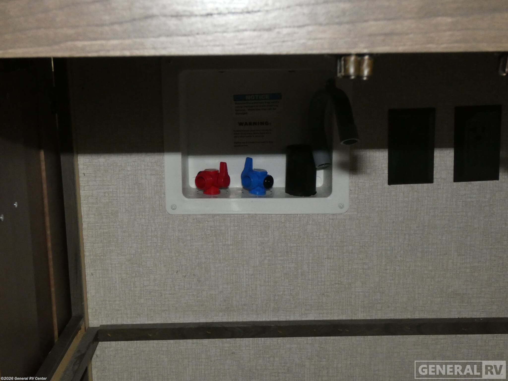 Used 2020 Keystone Montana 381TH-4SL available in North Canton, Ohio