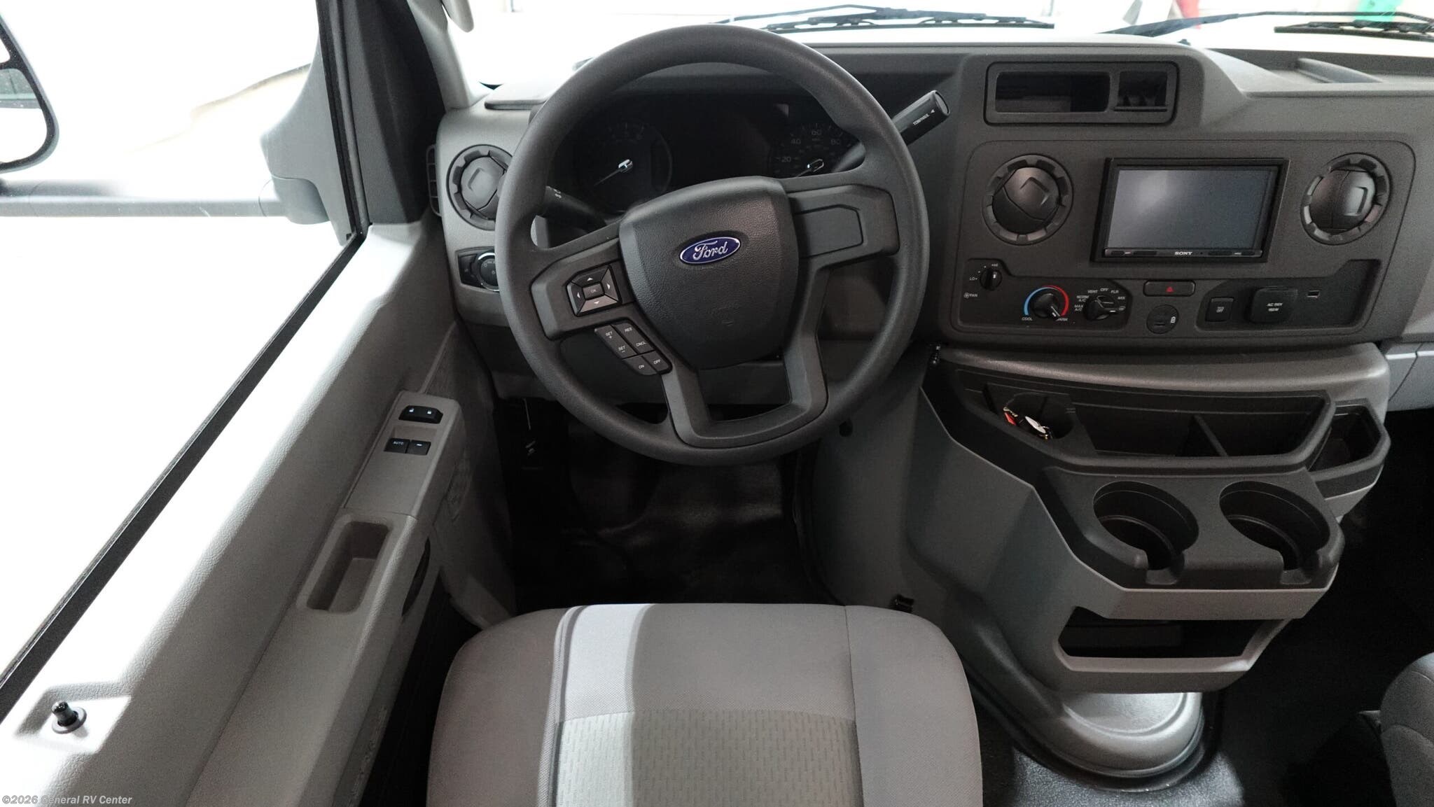 2026 Entrada 2800S by East to West from General RV Center in North Canton, Ohio