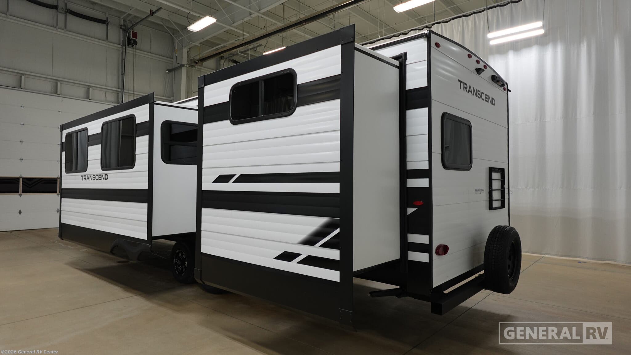 2026 Transcend 325BHT by Grand Design from General RV Center in North Canton, Ohio
