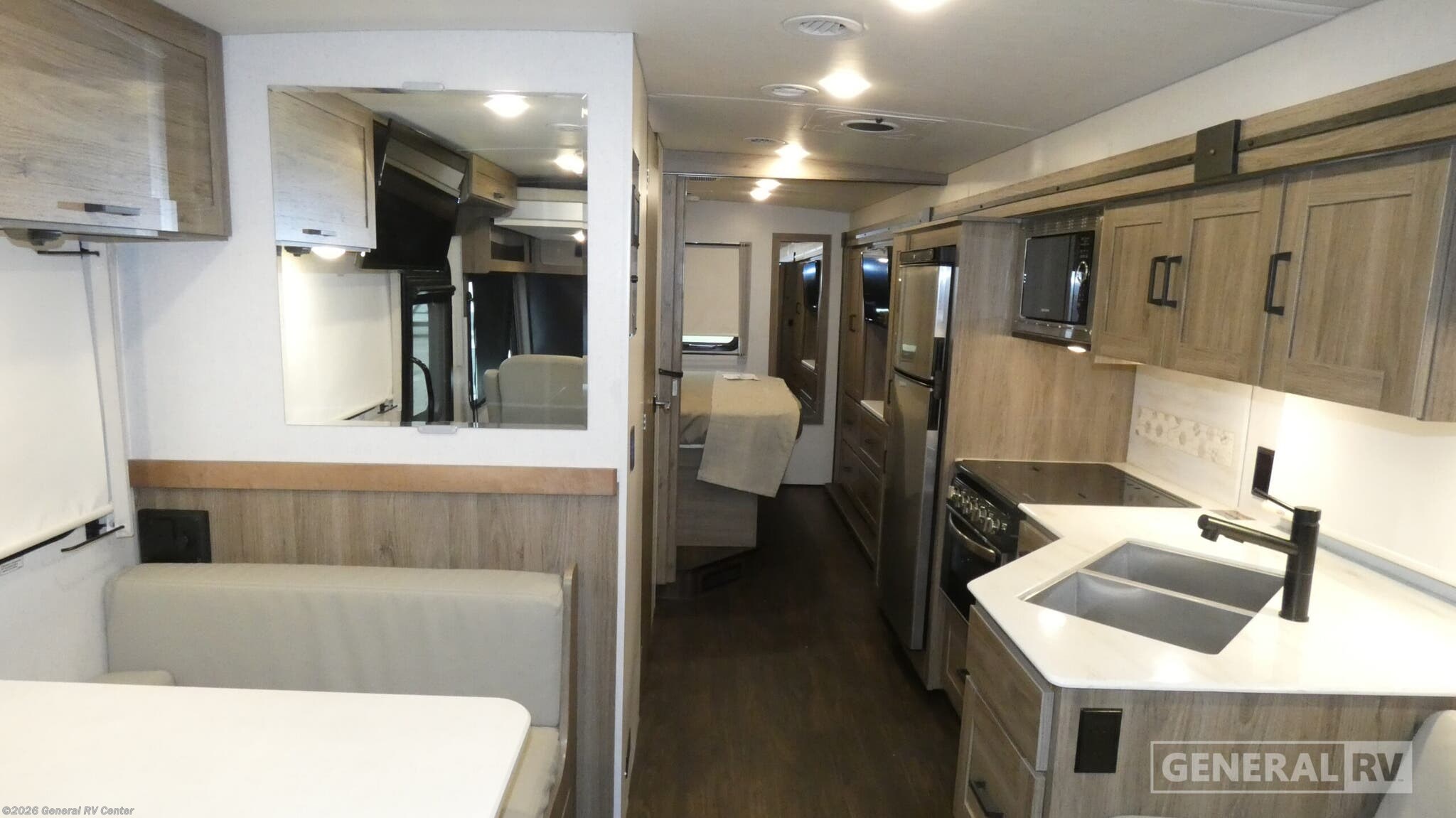 2023 Winnebago Vista 29V - Used Class A For Sale by General RV Center in North Canton, Ohio