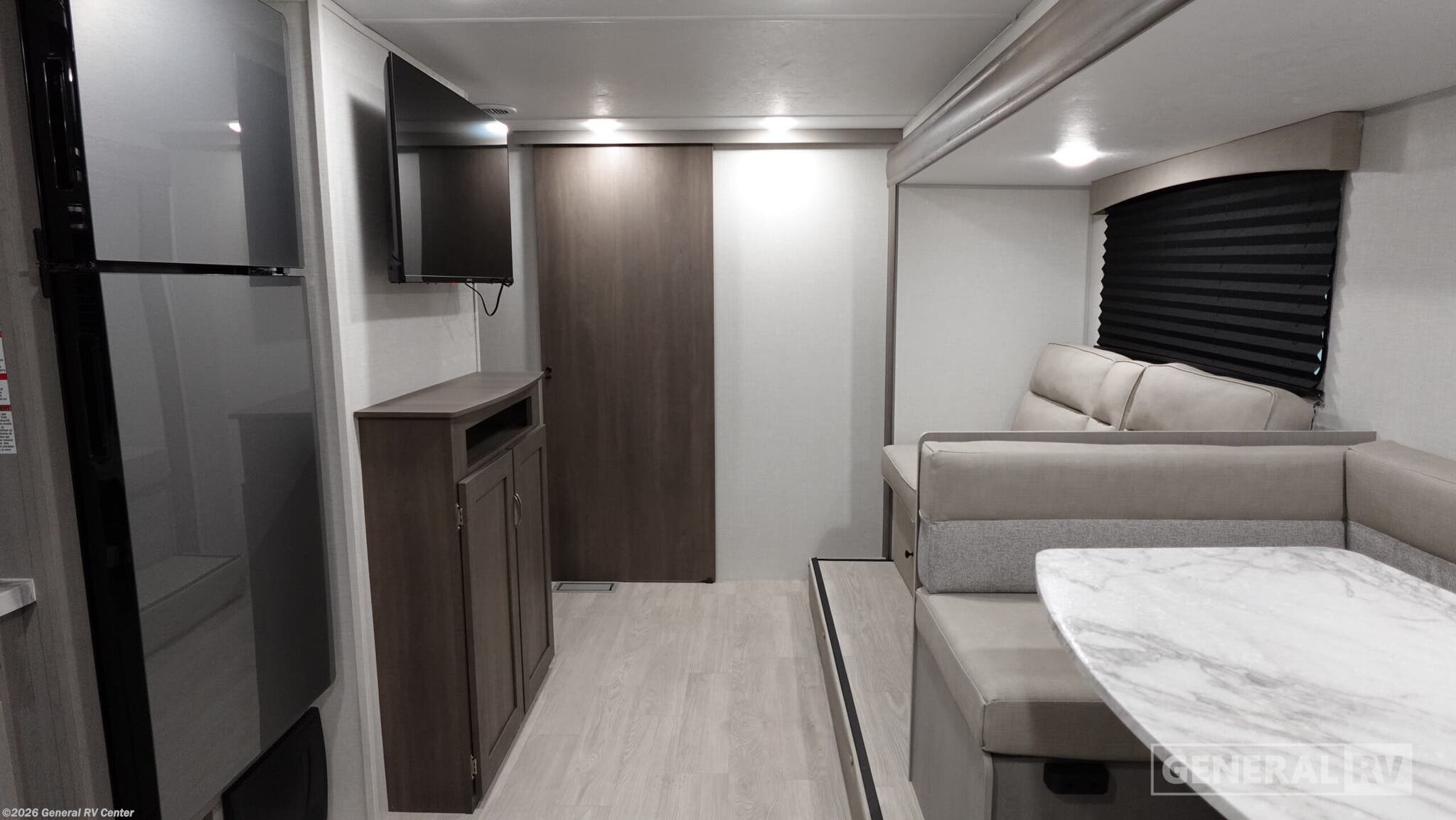 2026 Coachmen Clipper 6K Series 25RB - New Travel Trailer For Sale by General RV Center in North Canton, Ohio