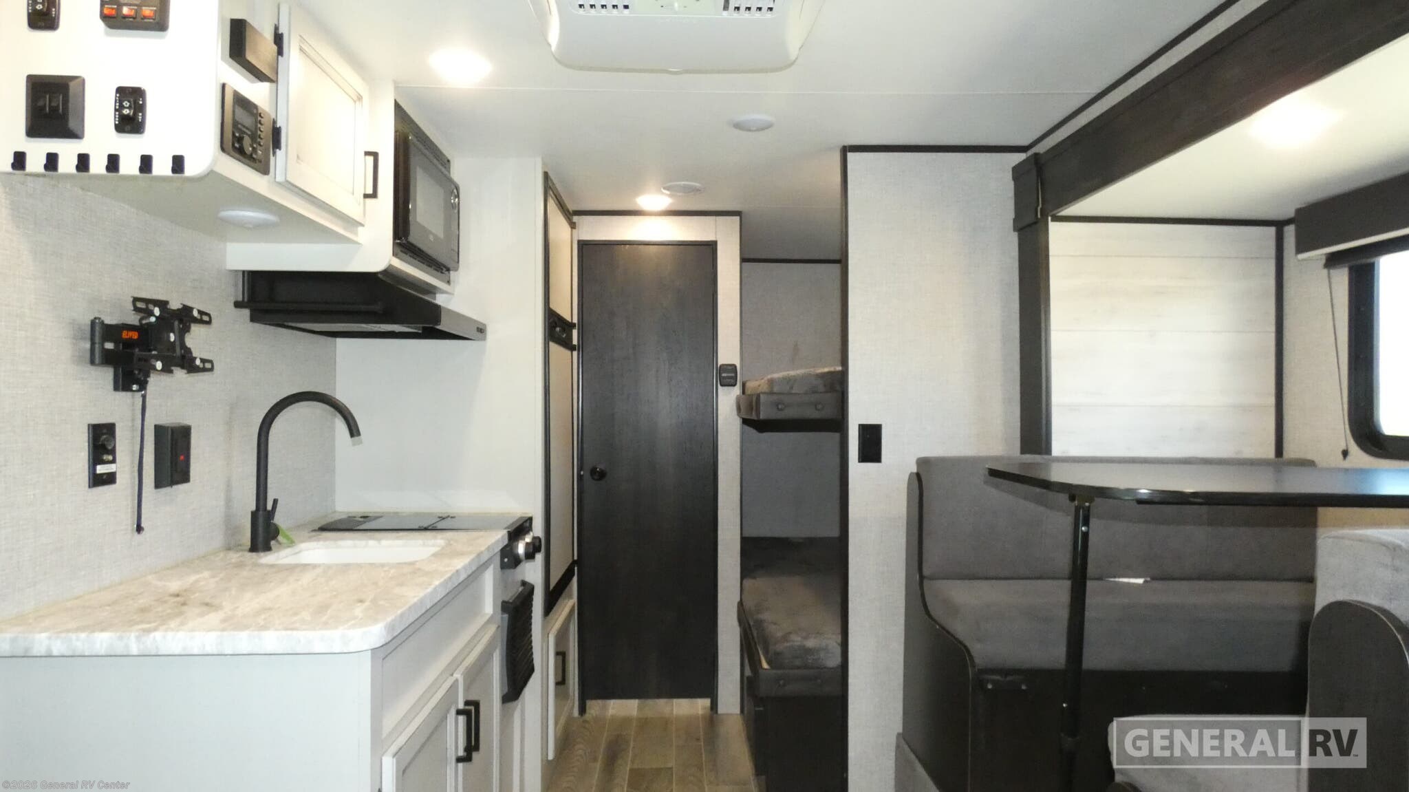 2021 Jayco Jay Flight SLX 7 184BS - Used Travel Trailer For Sale by General RV Center in North Canton, Ohio
