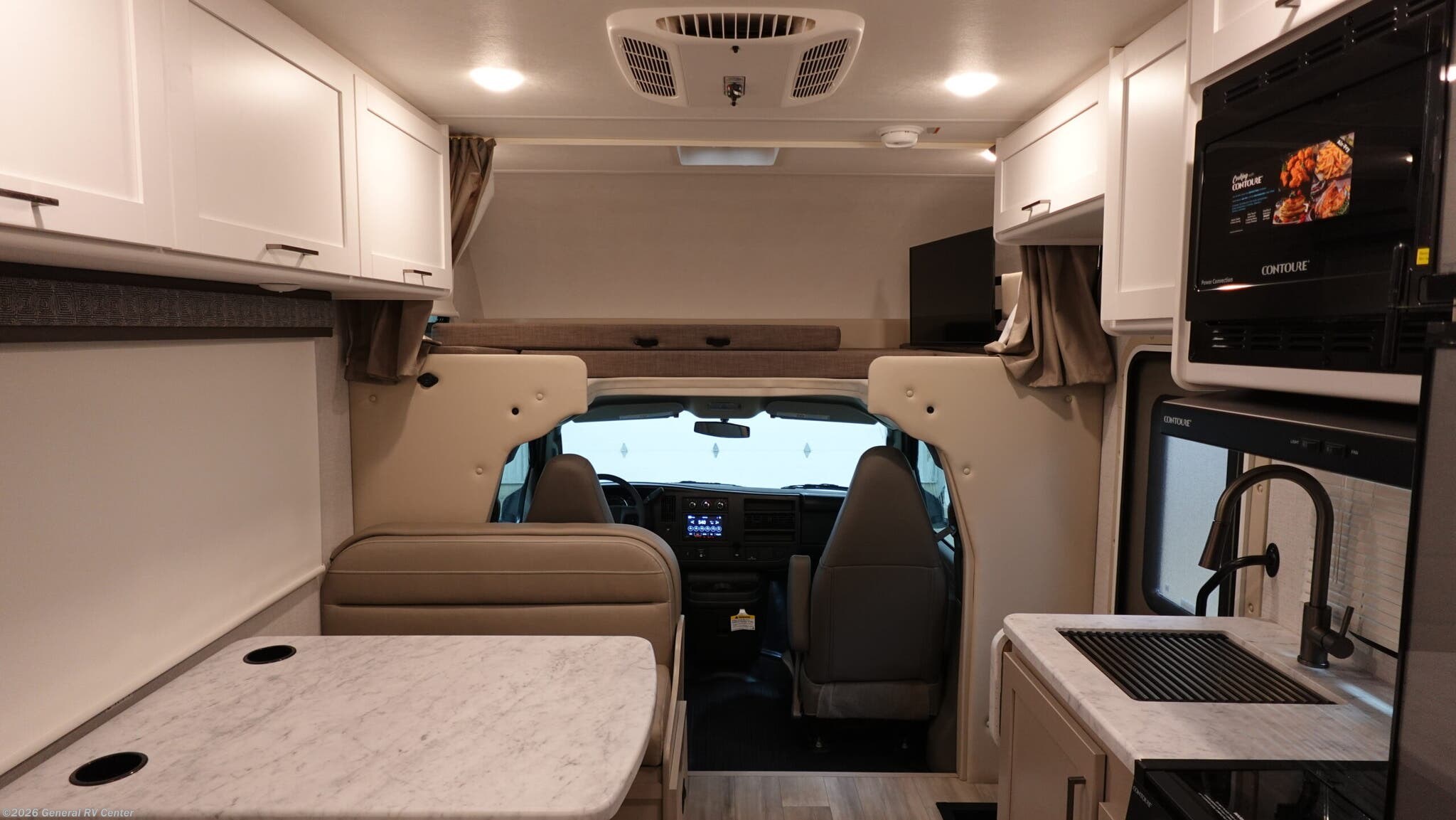 New 2026 Thor Motor Coach Pasadena SE SE21 Chevy available in North Canton, Ohio