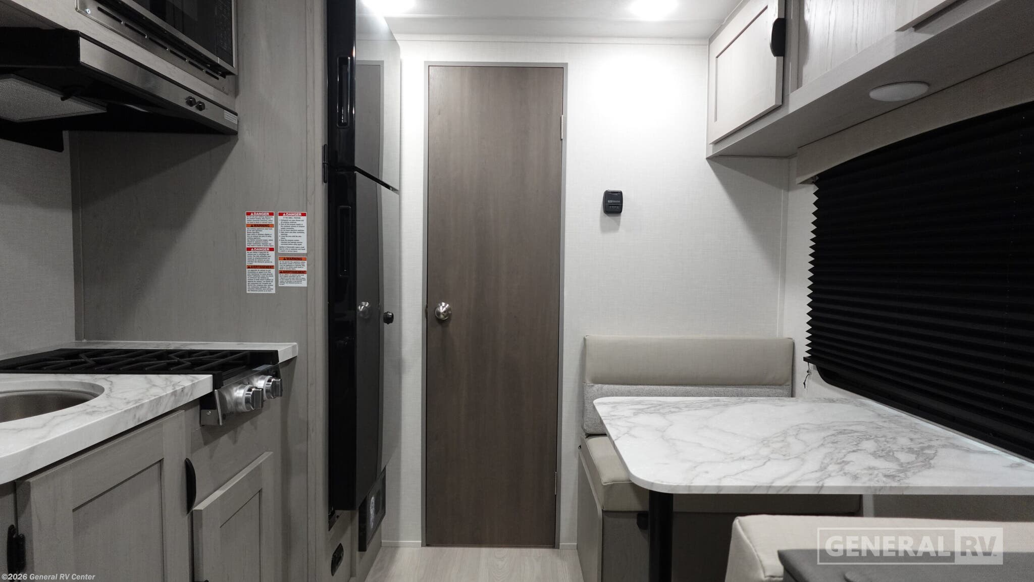 2026 Coachmen Clipper 17FQ - New Travel Trailer For Sale by General RV Center in North Canton, Ohio