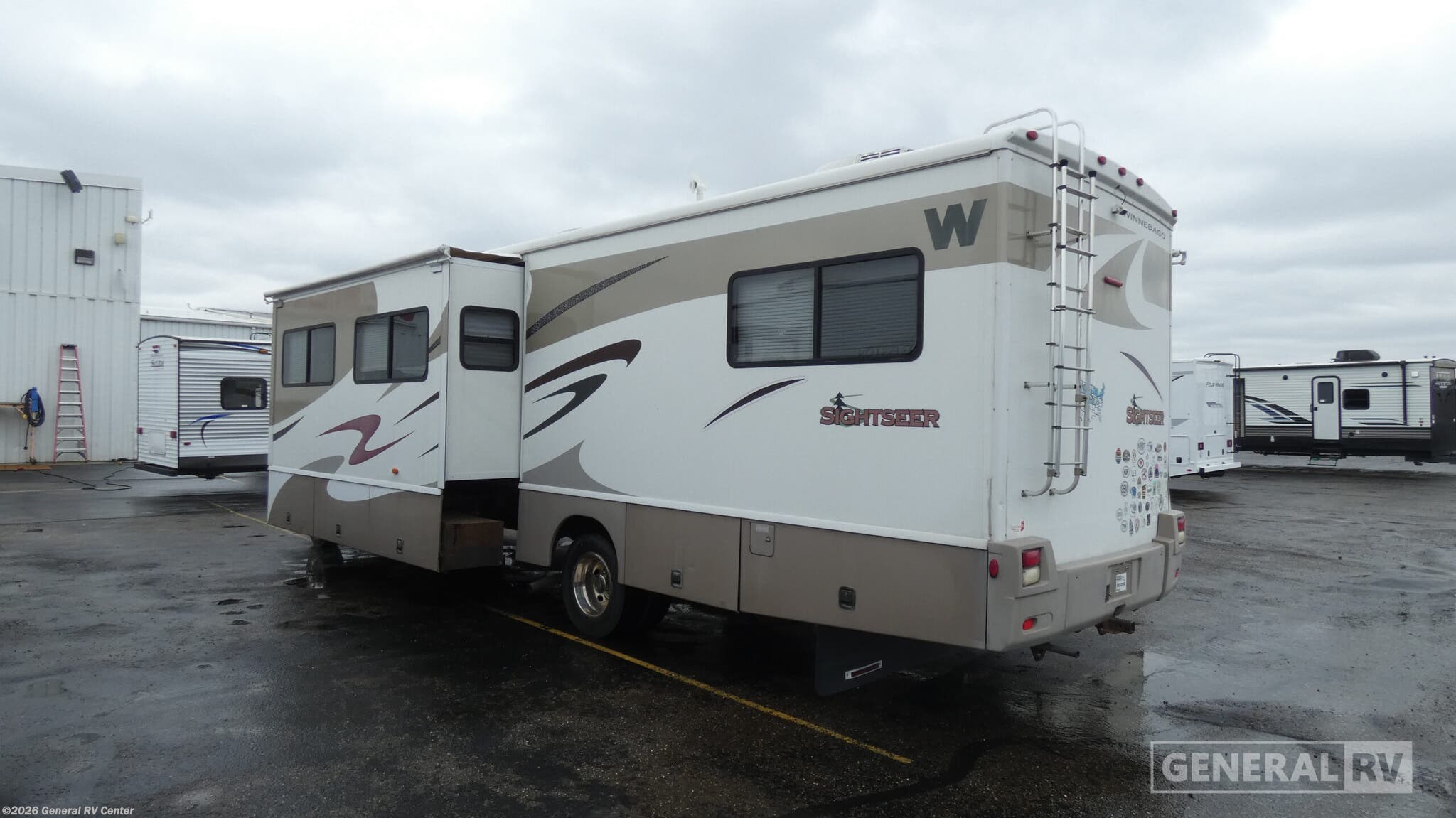 2007 Sightseer 35J by Winnebago from General RV Center in North Canton, Ohio