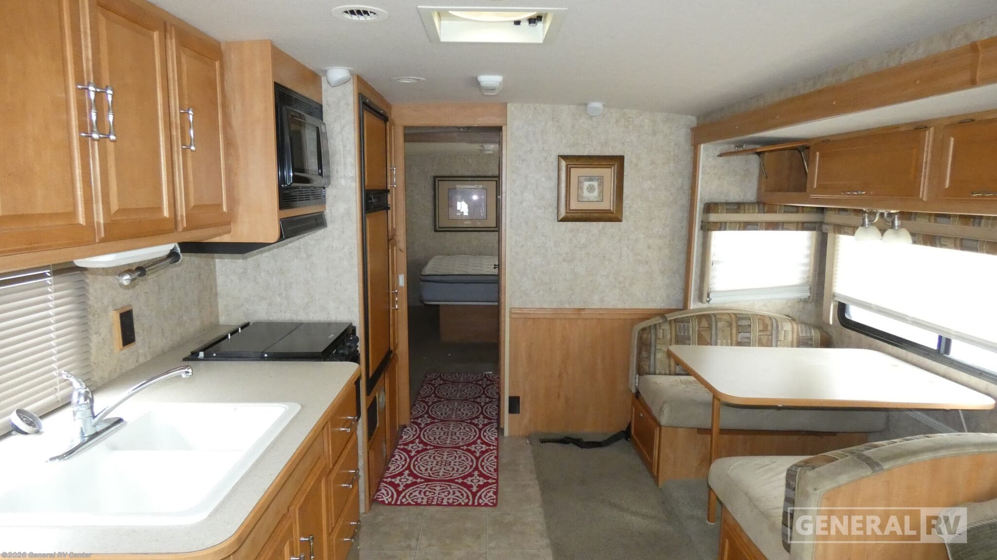 2007 Winnebago Sightseer 35J - Used Class A For Sale by General RV Center in North Canton, Ohio
