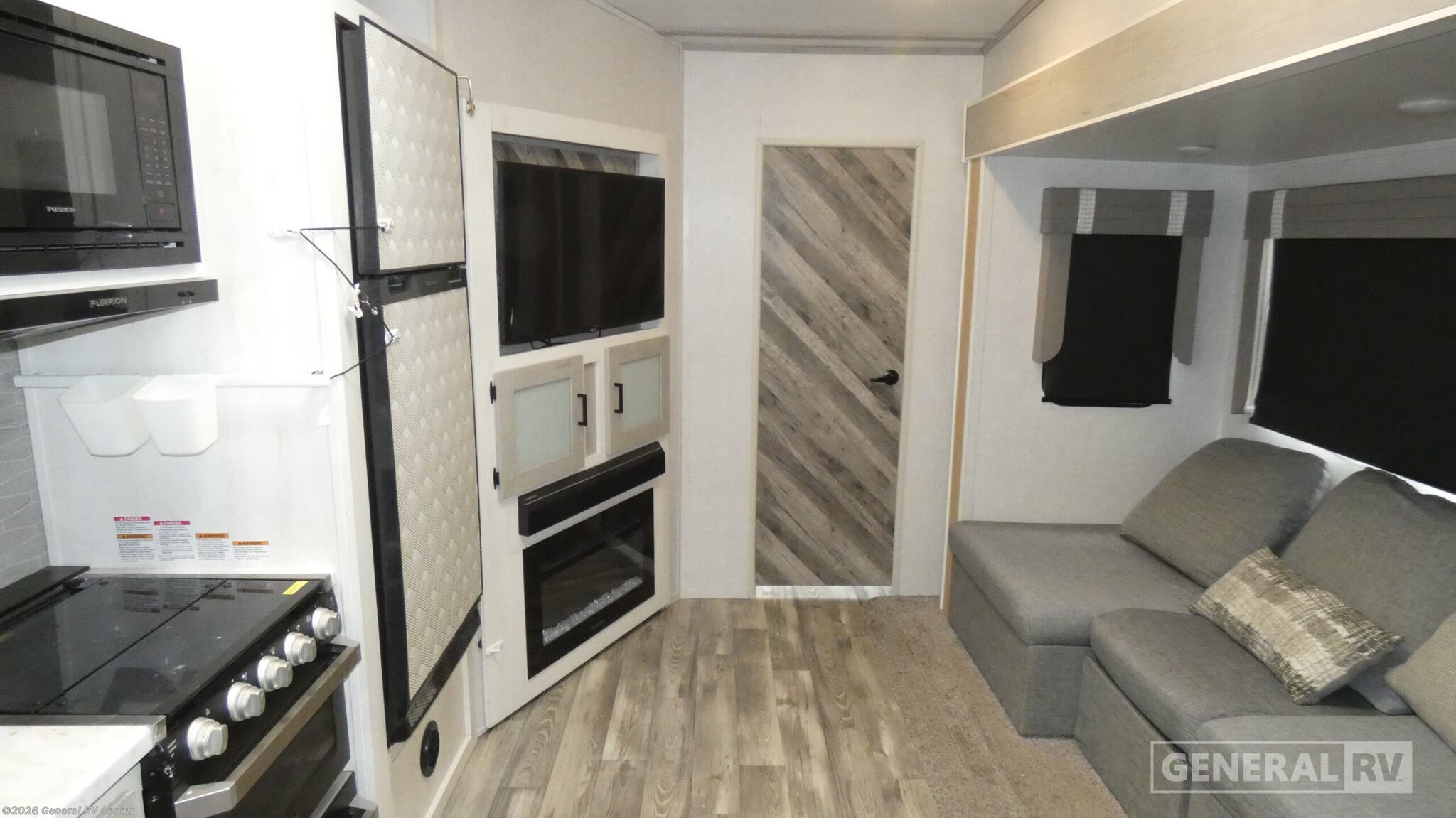 2021 Forest River Impression 290VB - Used Fifth Wheel For Sale by General RV Center in North Canton, Ohio