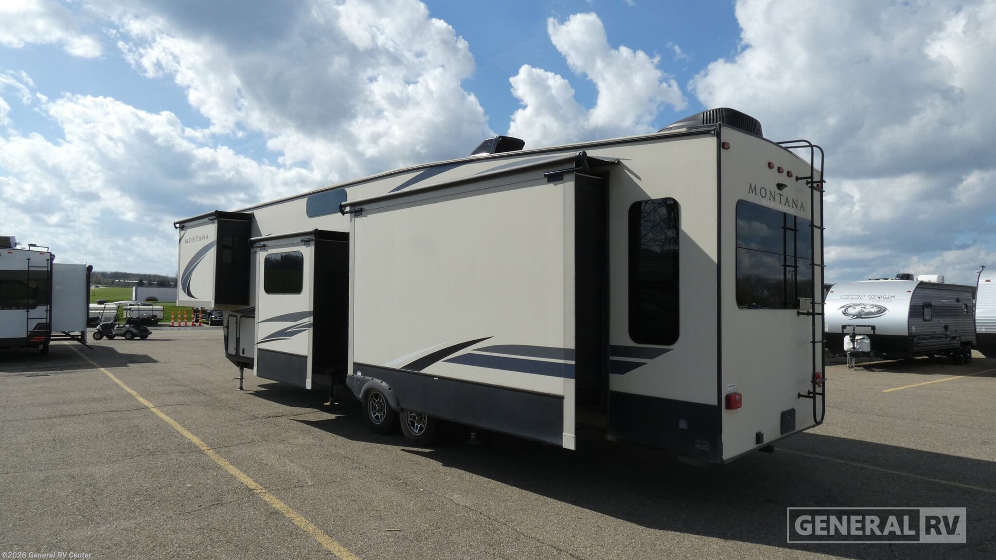 2018 Montana High Country 385BR by Keystone from General RV Center in North Canton, Ohio