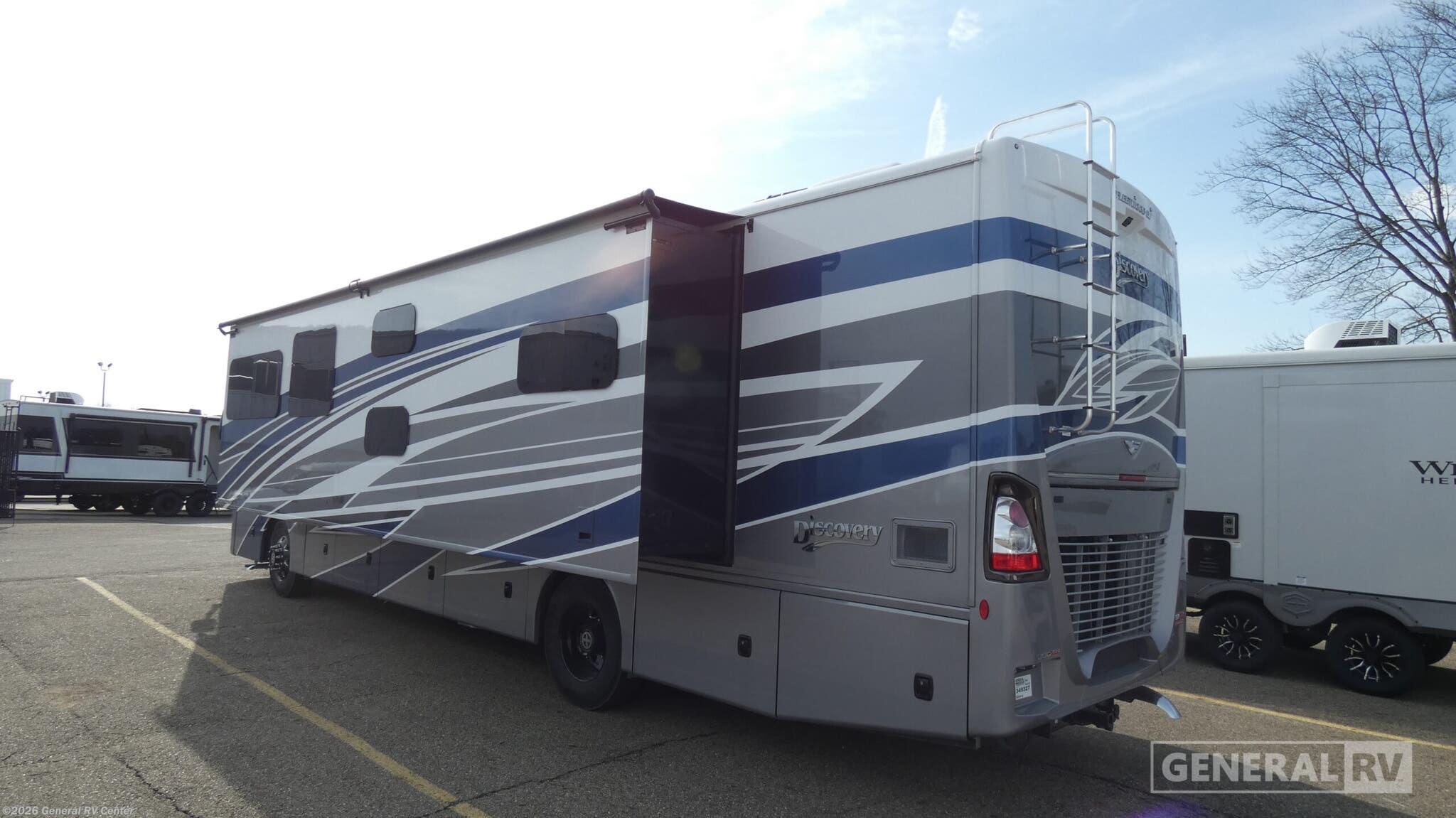 2026 Discovery 38N by Fleetwood from General RV Center in North Canton, Ohio