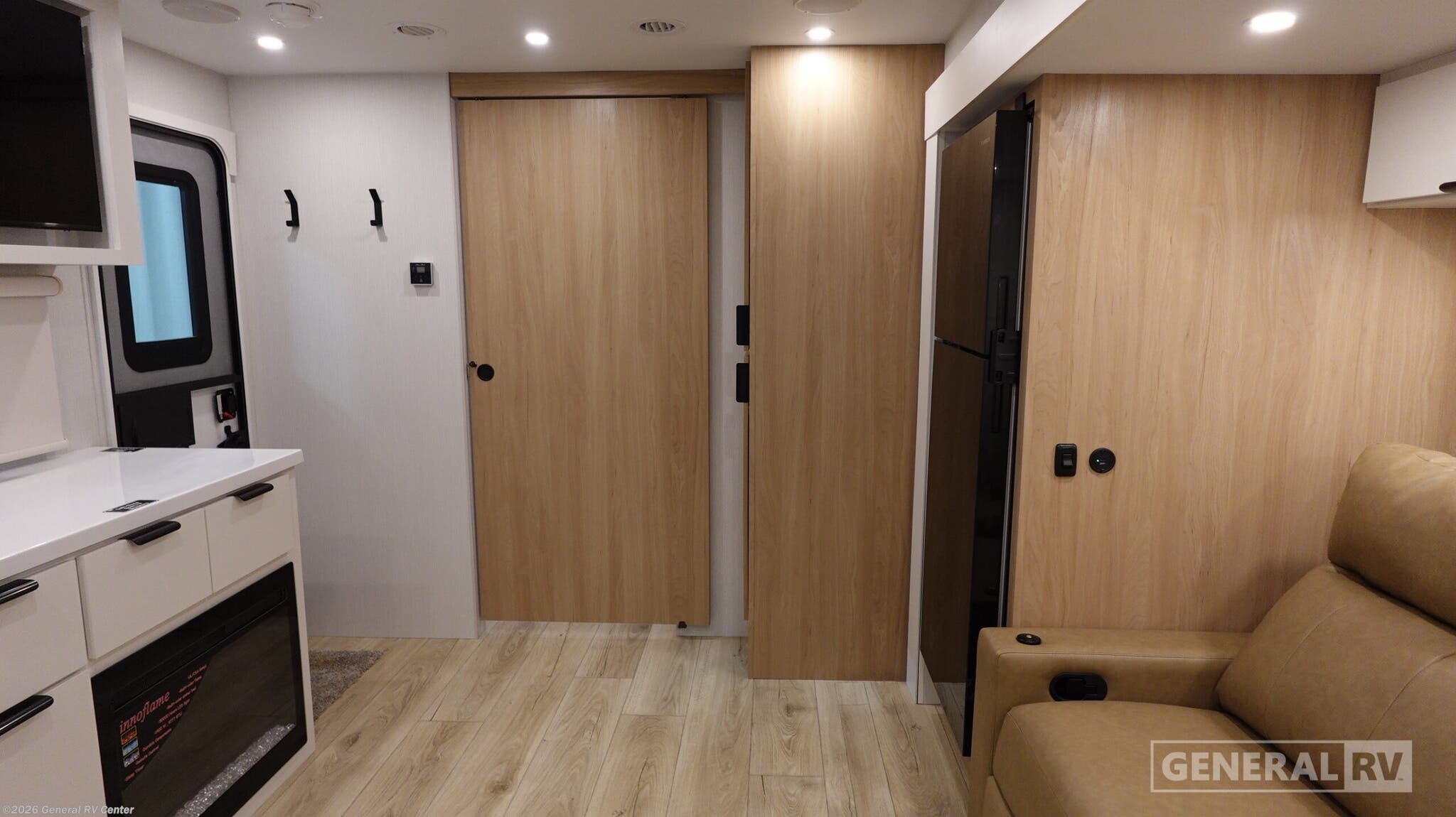 2026 Winnebago Thrive 22RBS - New Travel Trailer For Sale by General RV Center in North Canton, Ohio