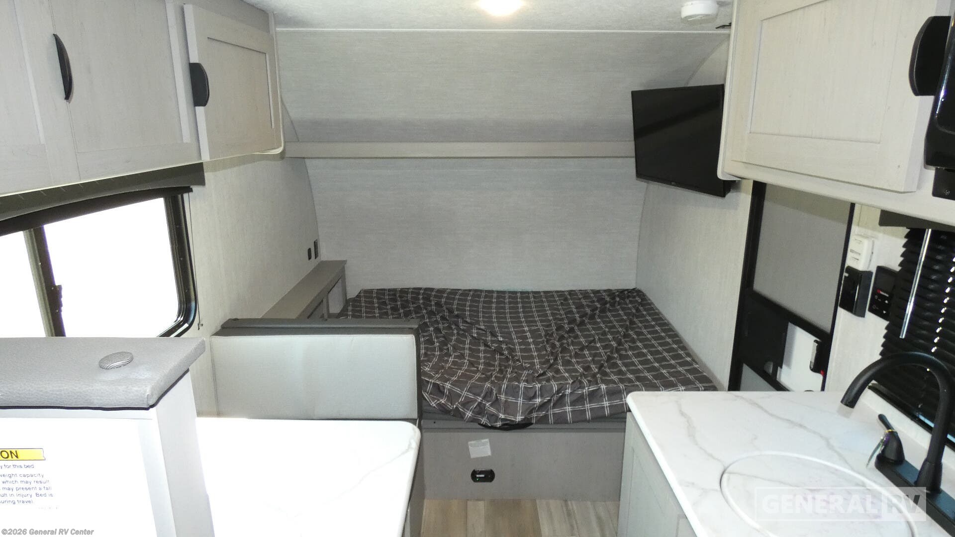 Used 2025 Coachmen Clipper Cadet 17CBHCADET available in North Canton, Ohio