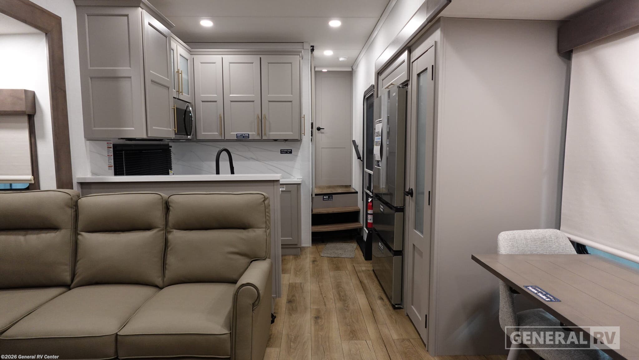 New 2026 Alliance RV Paradigm 395DS available in North Canton, Ohio