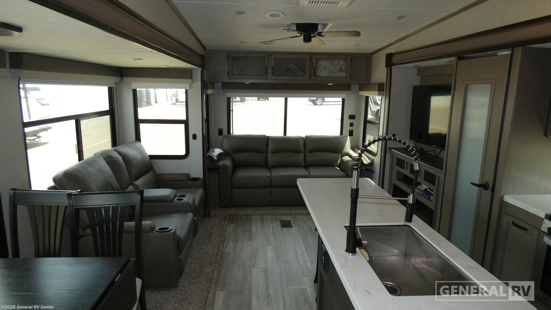 2022 Coachmen Chaparral 336TSIK - Used Fifth Wheel For Sale by General RV Center in North Canton, Ohio