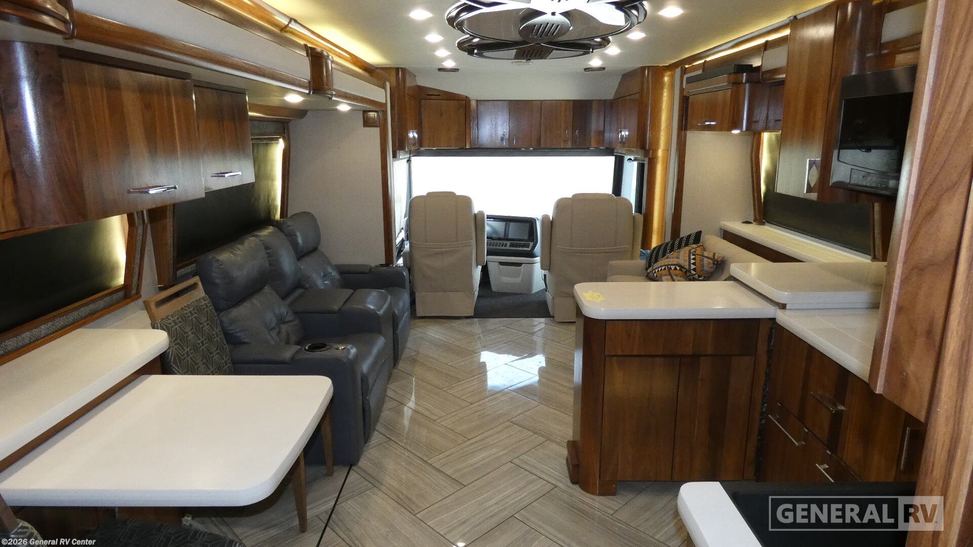 Used 2020 American Coach EAGLE 45K available in North Canton, Ohio