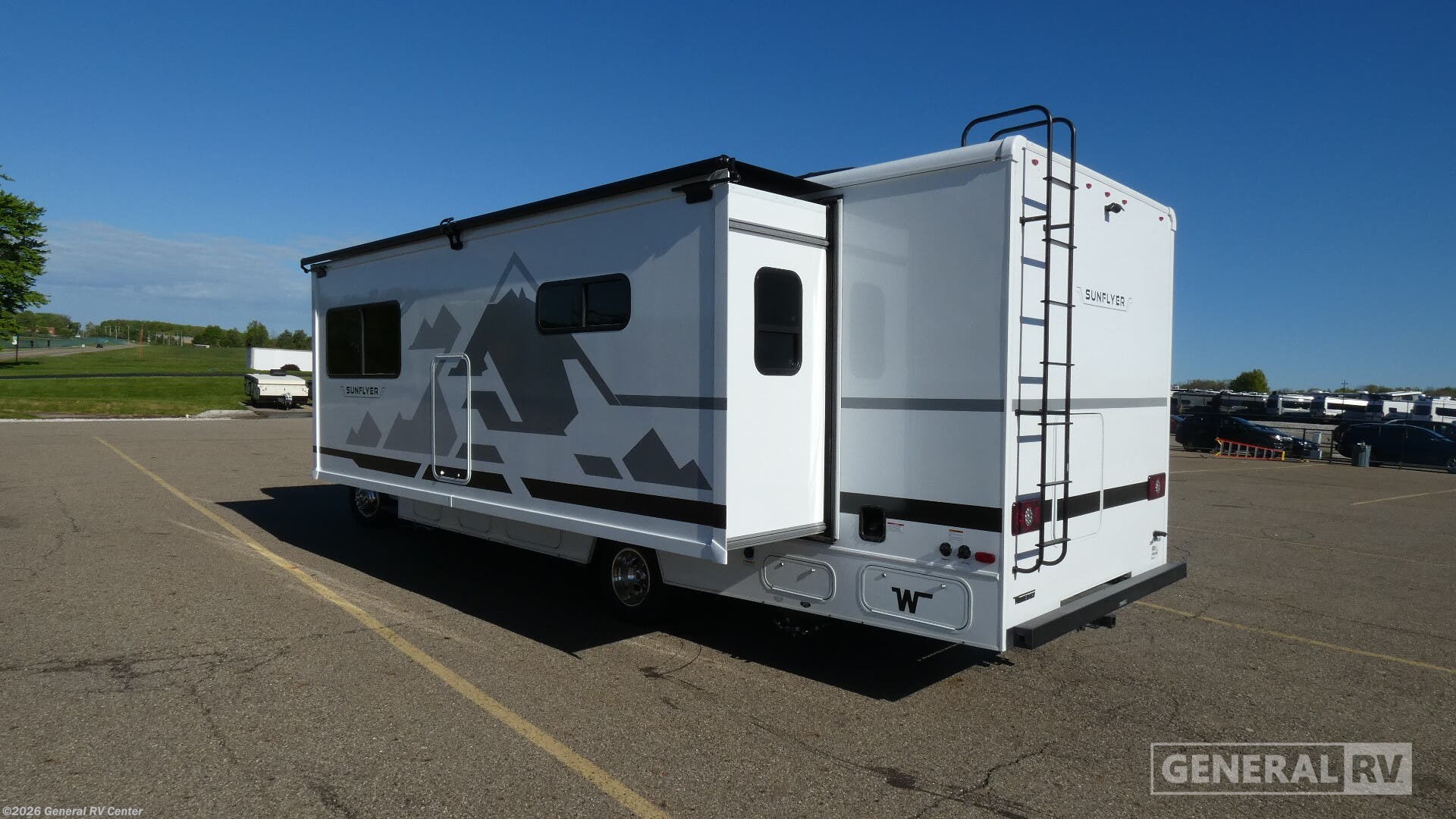 2027 Sunflyer 28MB by Winnebago from General RV Center in North Canton, Ohio