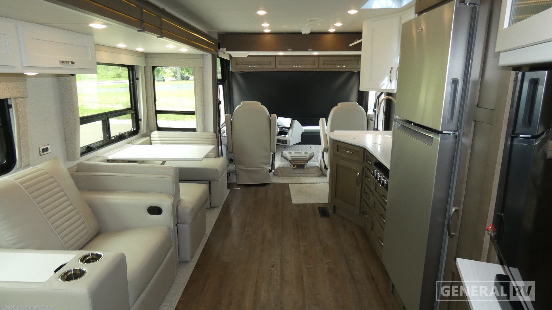 New 2026 Newmar Bay Star 3609 available in North Canton, Ohio