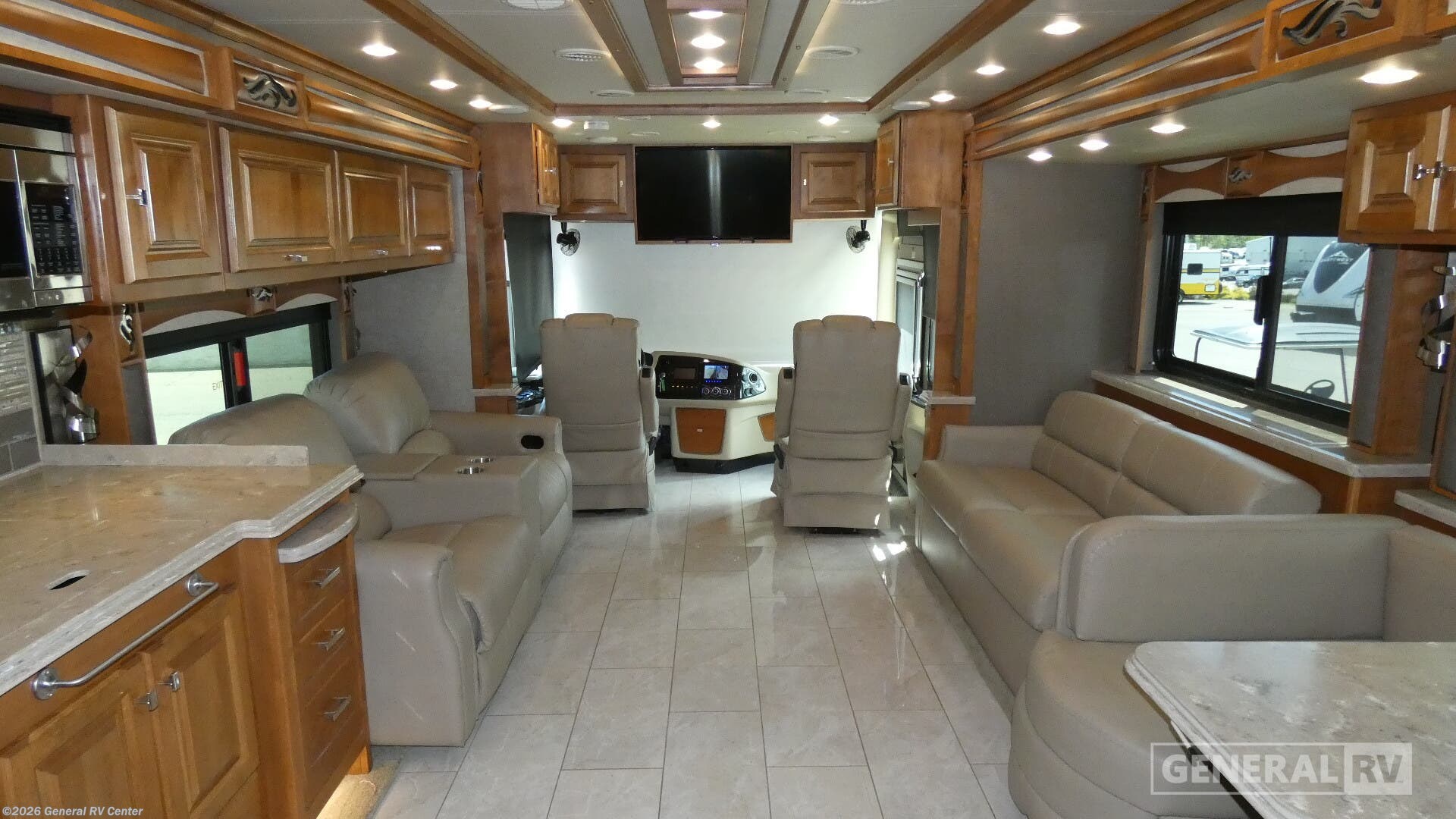 Used 2018 Tiffin Phaeton 40IH available in North Canton, Ohio
