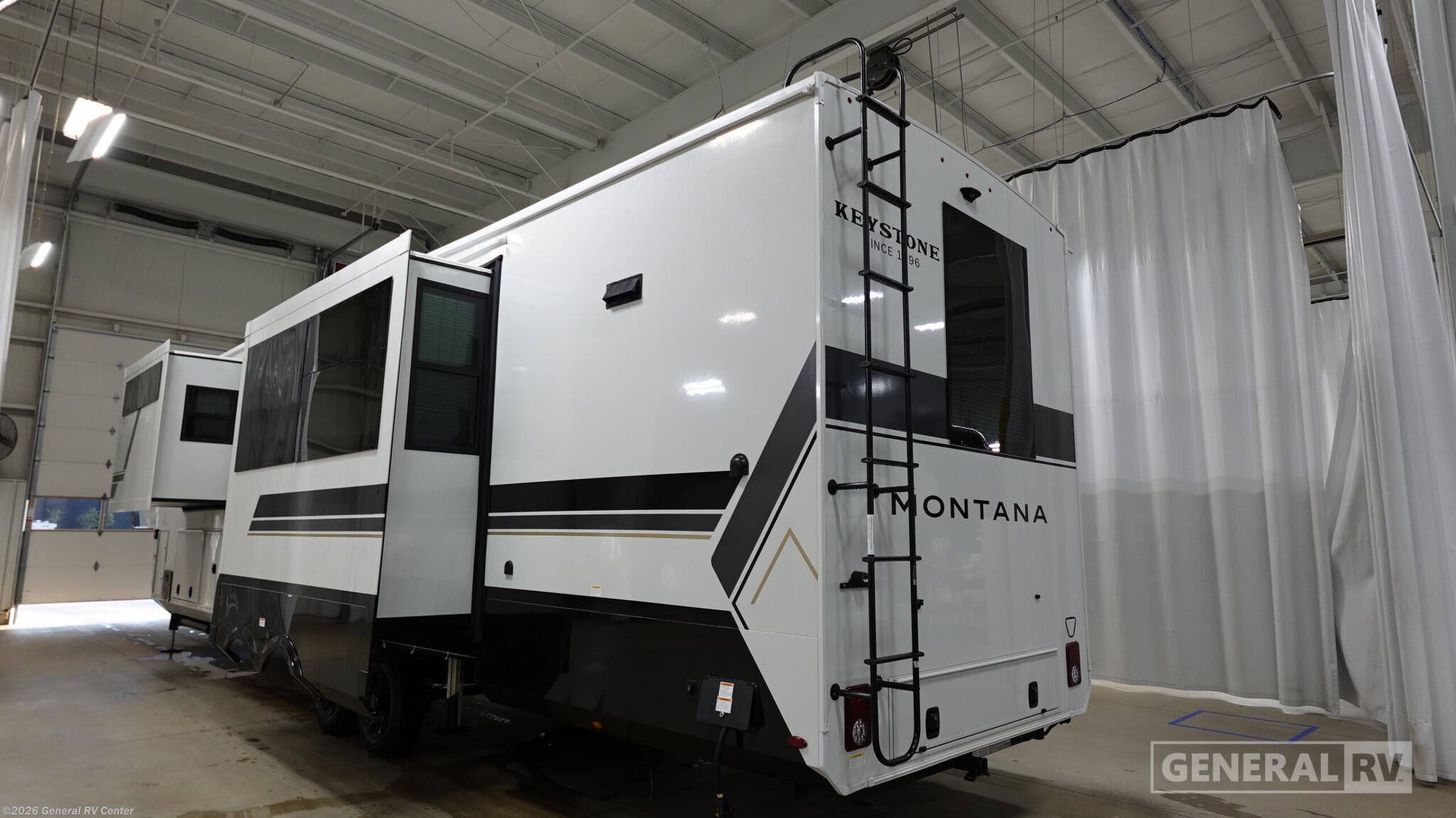 2026 Keystone Montana 3900RK RV for Sale in North Canton, OH 44720 ...