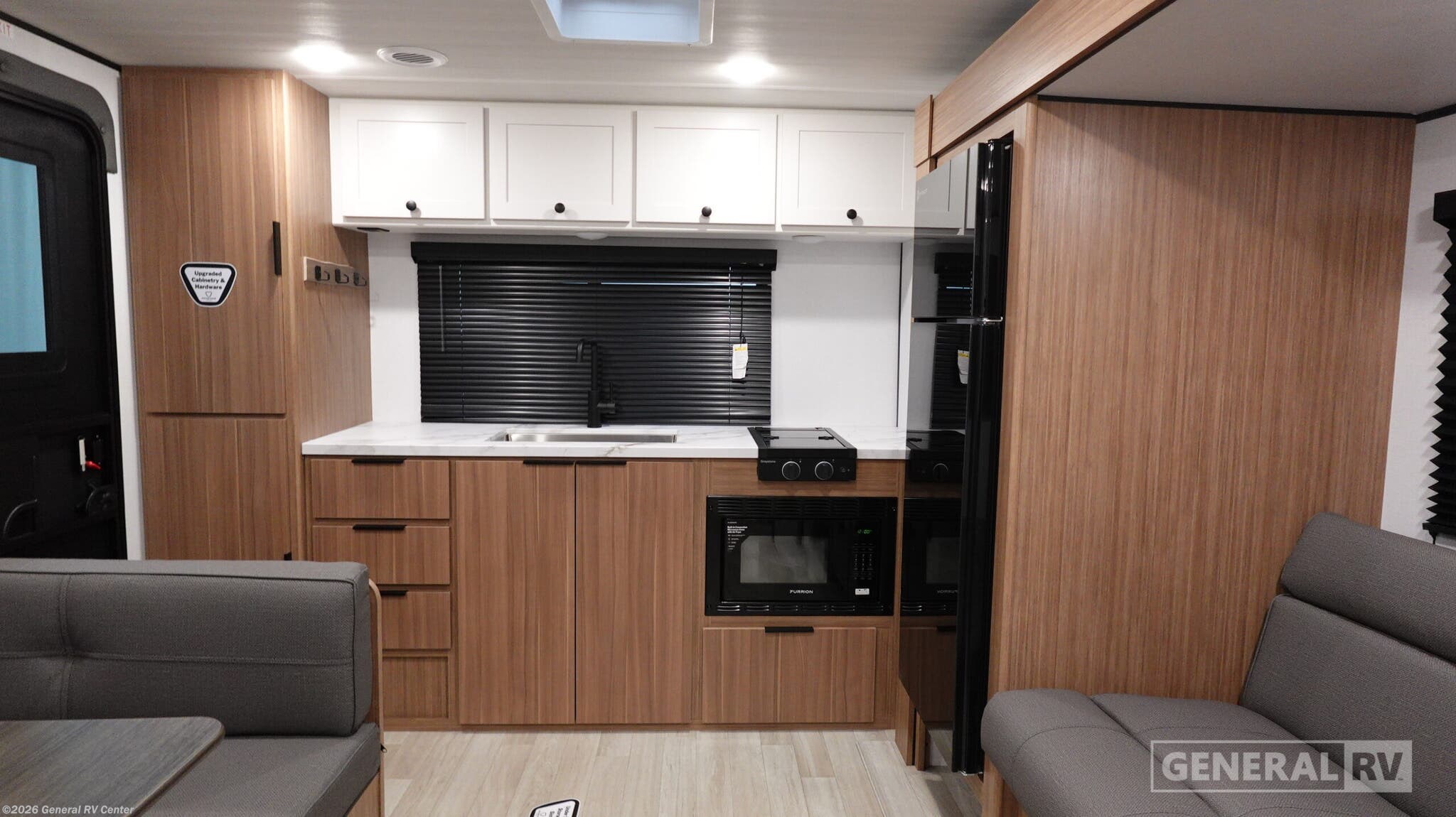 2026 Keystone Passport Classic 210RKC - New Travel Trailer For Sale by General RV Center in North Canton, Ohio