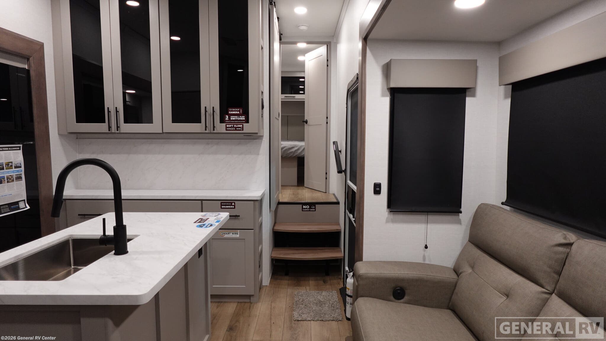 New 2026 Alliance RV Valor 32A10 available in North Canton, Ohio
