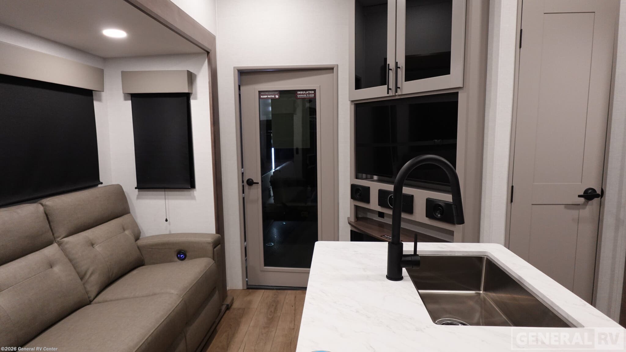 2026 Alliance RV Valor 32A10 - New Fifth Wheel For Sale by General RV Center in North Canton, Ohio