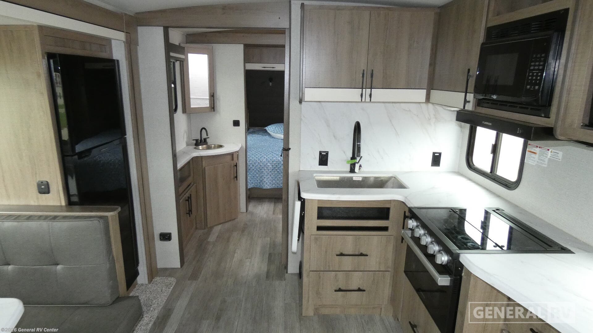 2023 Grand Design Imagine 2500RL - Used Travel Trailer For Sale by General RV Center in North Canton, Ohio