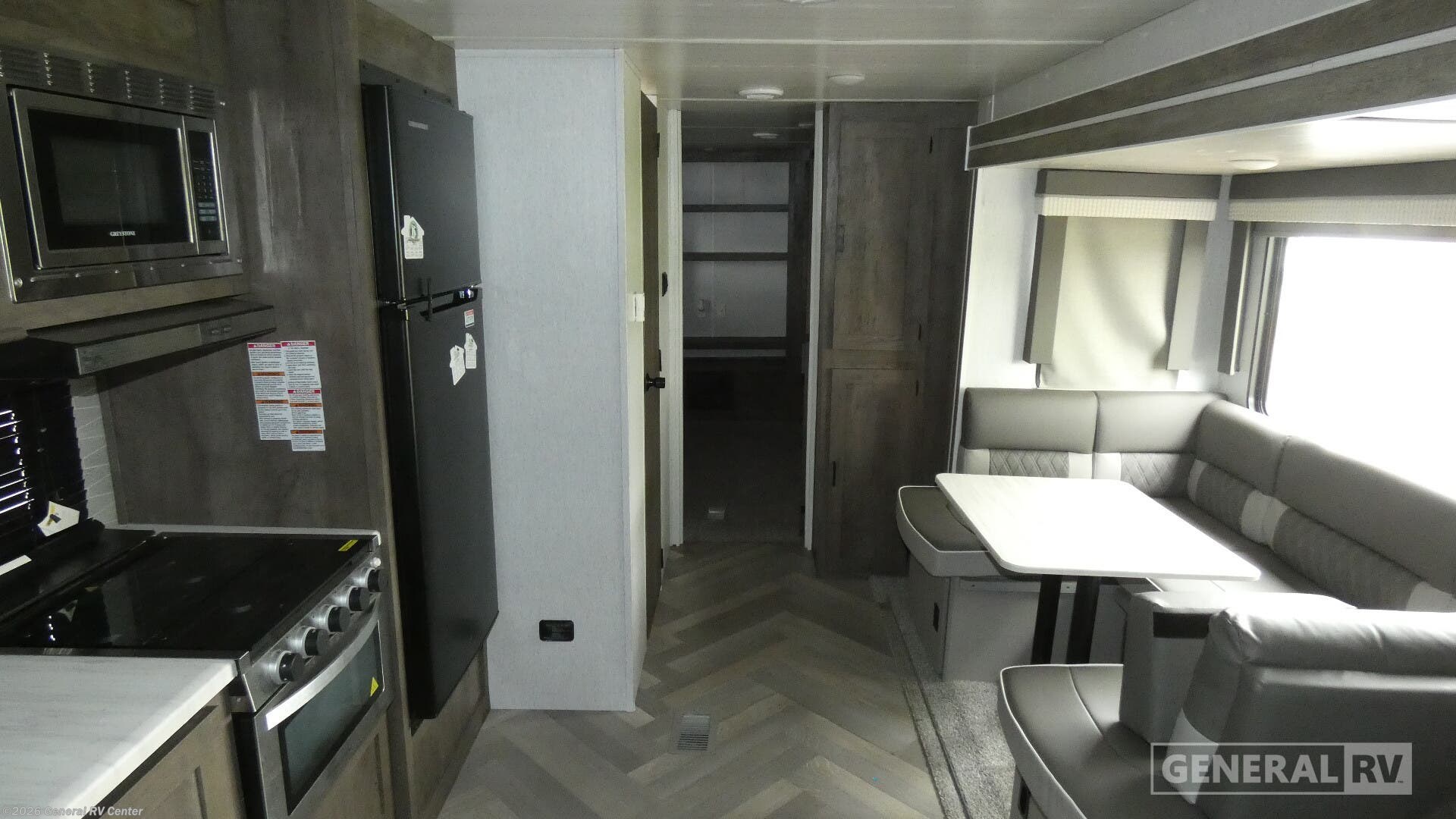 2021 Forest River Salem 31KQBTS - Used Travel Trailer For Sale by General RV Center in North Canton, Ohio