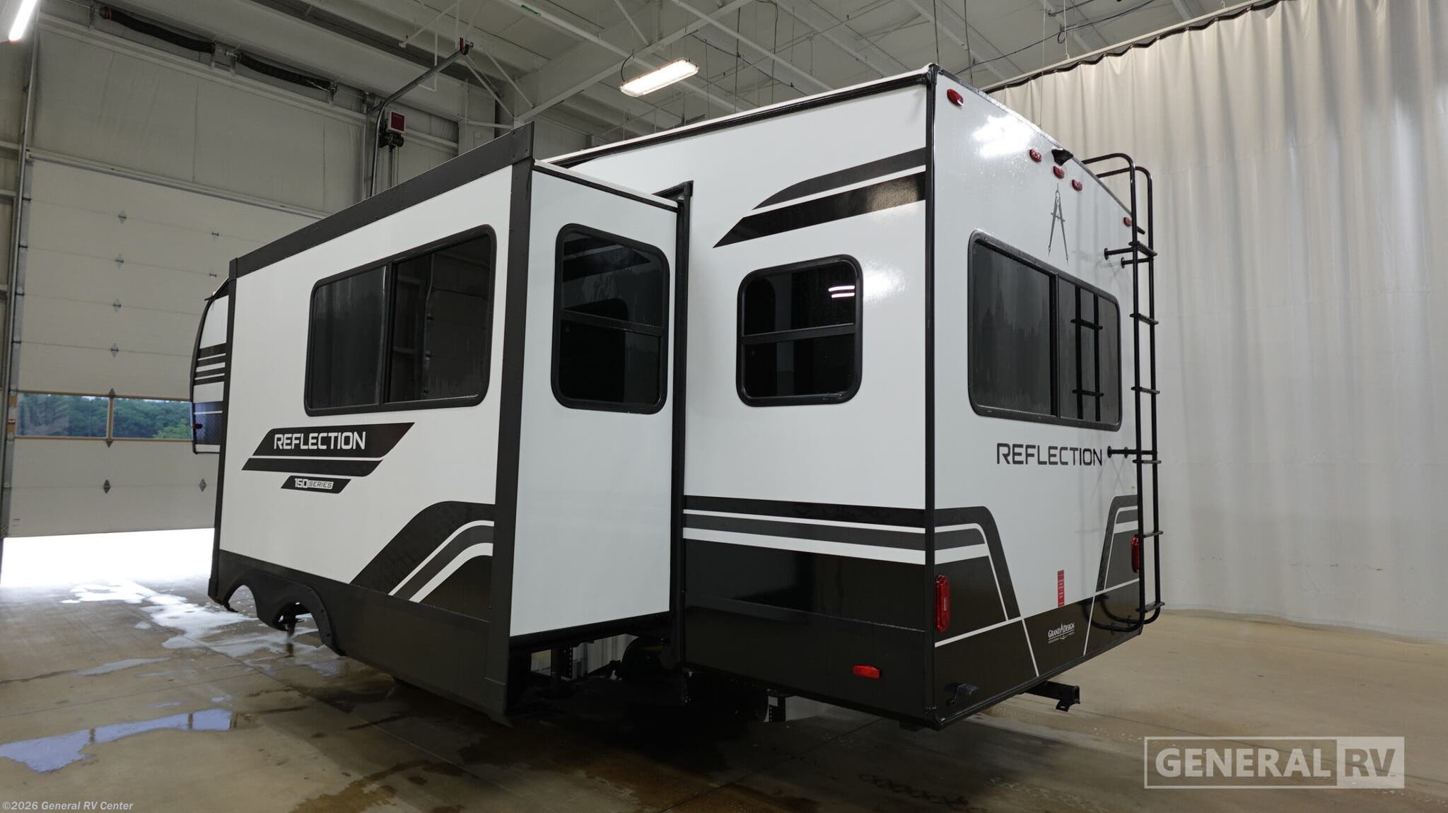 2027 Reflection 150 Series 260RD by Grand Design from General RV Center in North Canton, Ohio