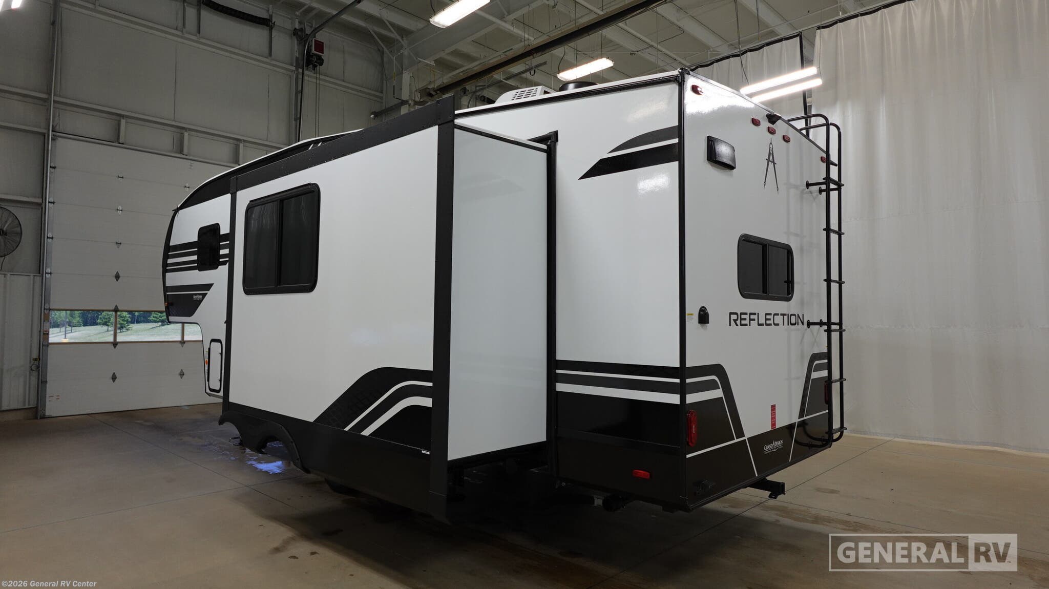 2027 Reflection 150 Series 250ML by Grand Design from General RV Center in North Canton, Ohio