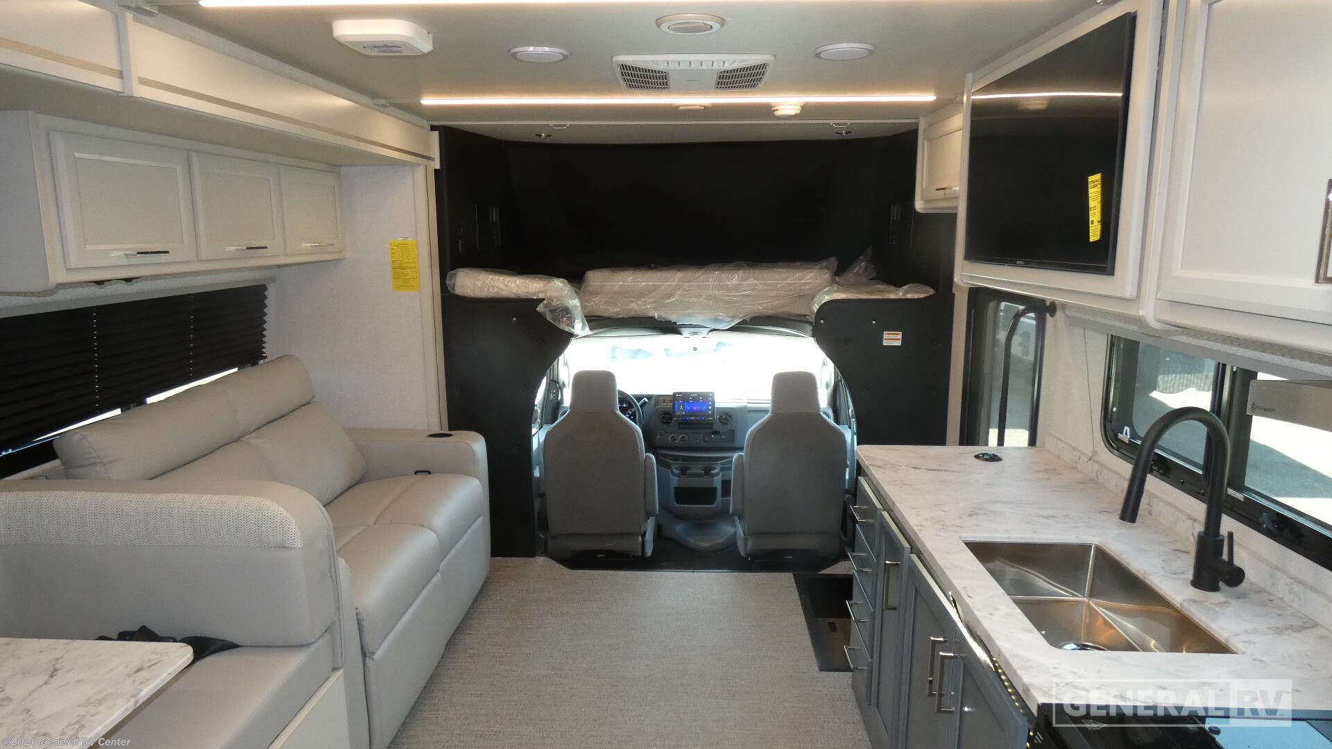 New 2026 Fleetwood Altitude 29H available in North Canton, Ohio